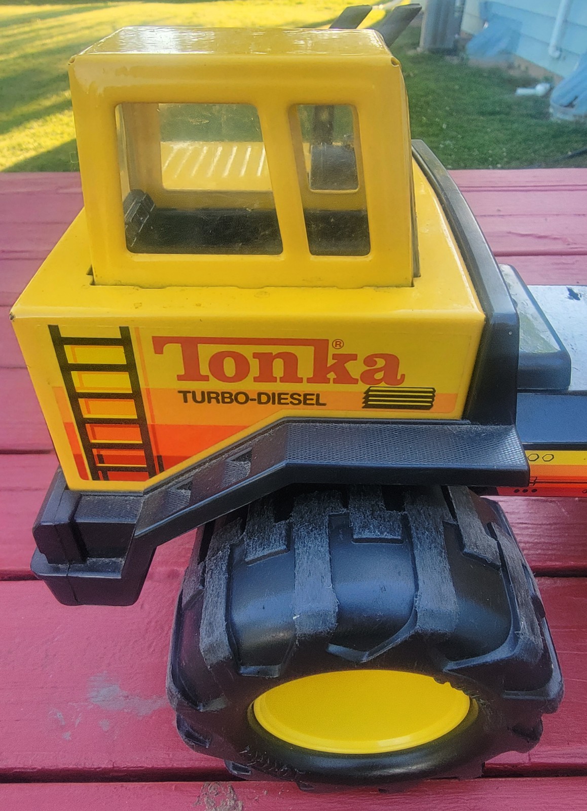 Tonka Turbo-Diesel Dump Truck Construction Vehicle Yellow/Black