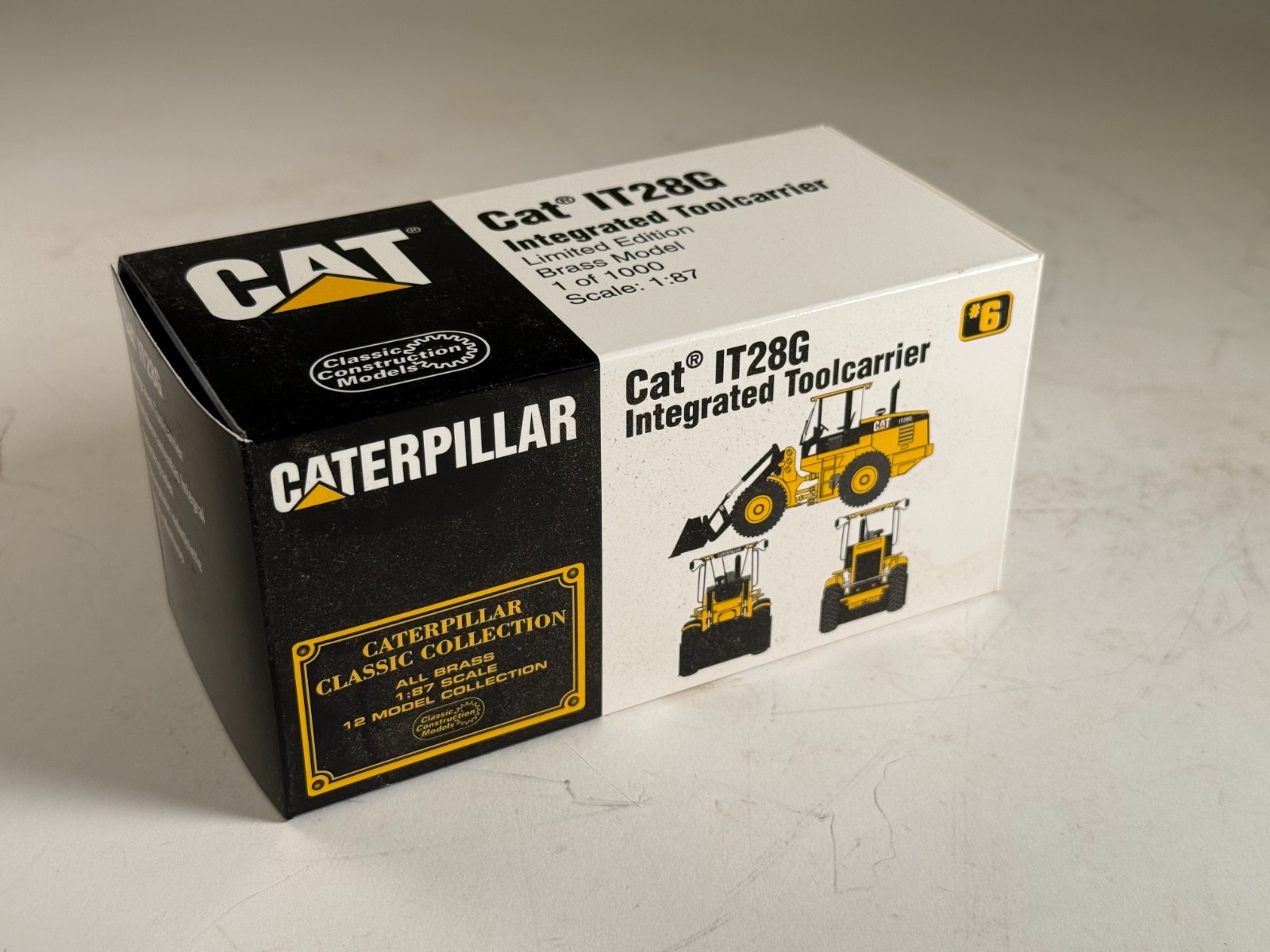 Classic Construction Models CCM Caterpillar Cat IT28 Tool Carrier 1:87 Brass