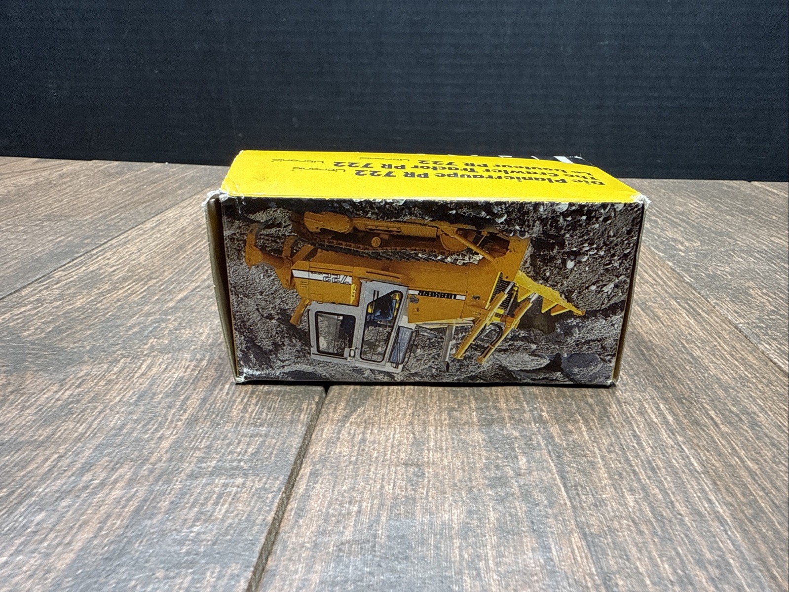 LIEBHERR PR 722 THE CRAWLER TRACTOR DIECAST CONRAD MODEL NO 2803