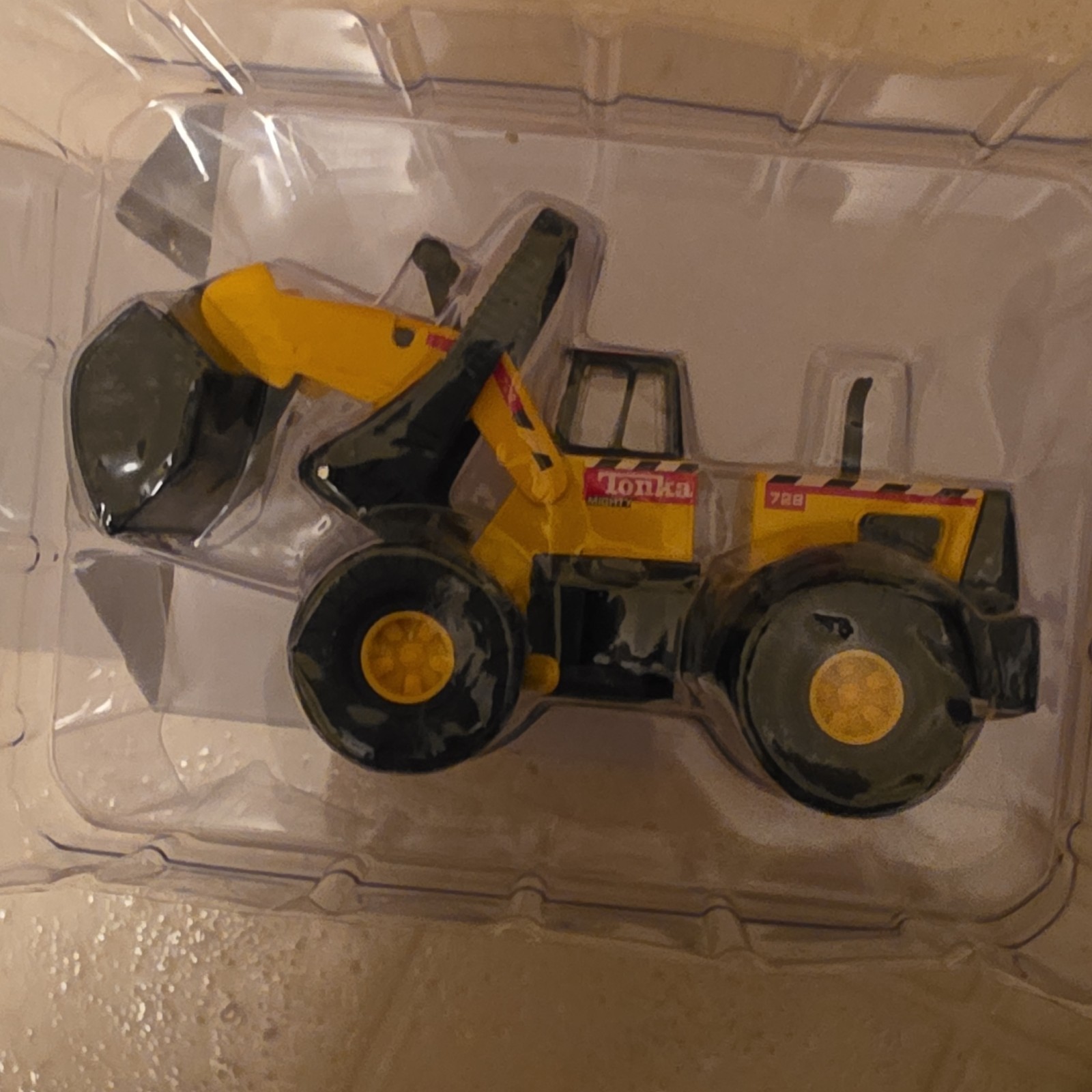 Tonka 728 Loader Diecast Construction Vehicle Toy, Yellow/Black
