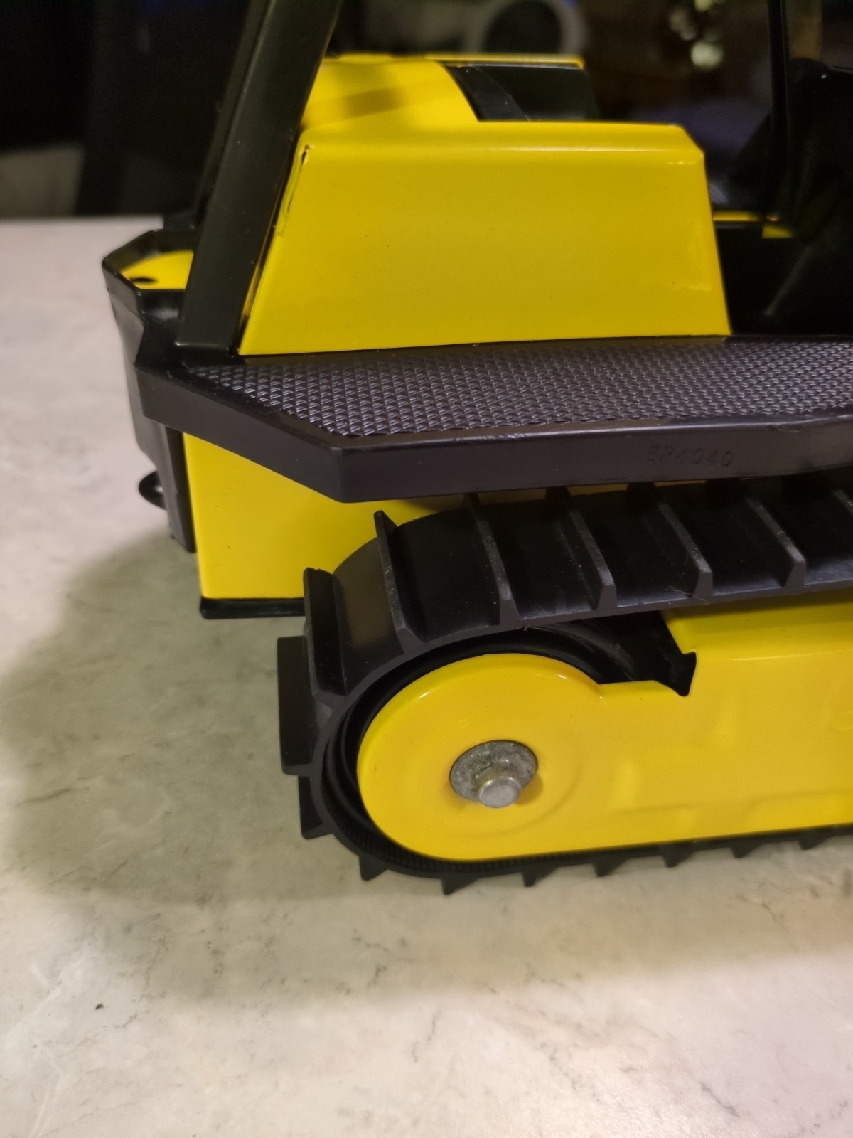 Vintage Tonka Toy Bulldozer 90s Steel Construction Vehicle Crawler Yellow Black