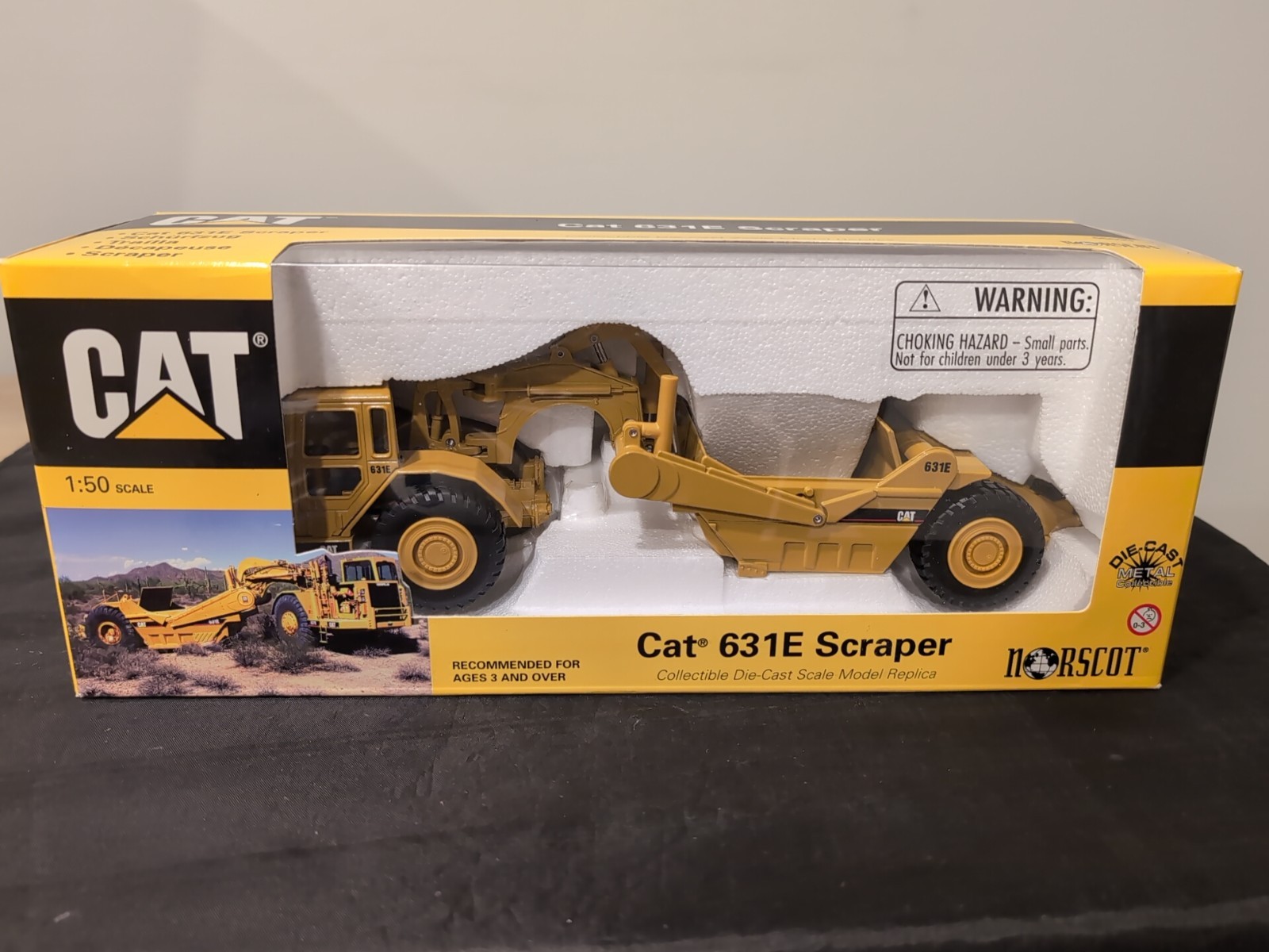 NORSCOT #55699 1/50 SCALE CATERPILLAR 631E WHEEL TRACTOR SCRAPER UNUSED W/BOX!