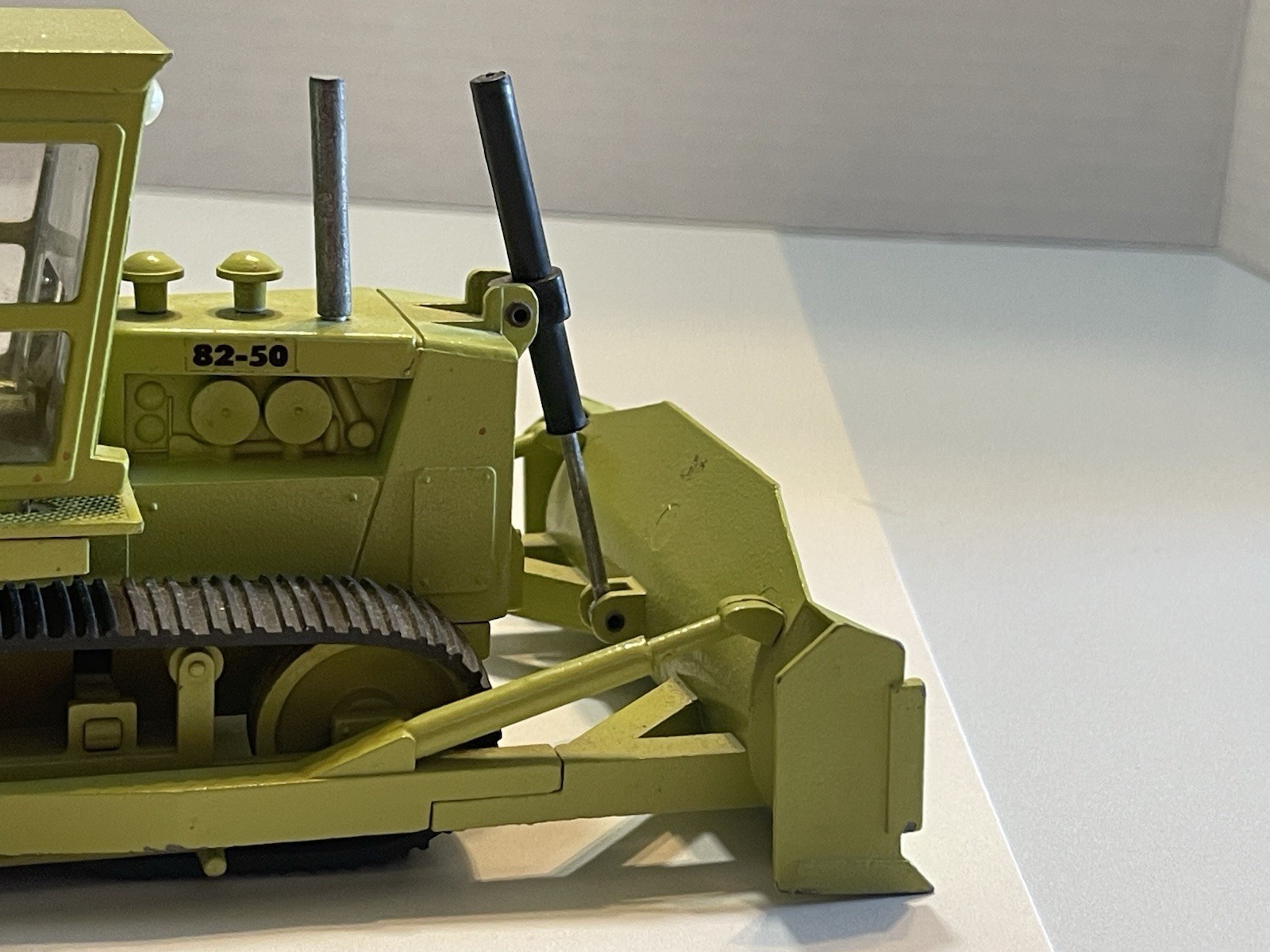 Terex 82-50 NZG Diecast Bulldozer Green Vintage 1:40 Crawler Excavator