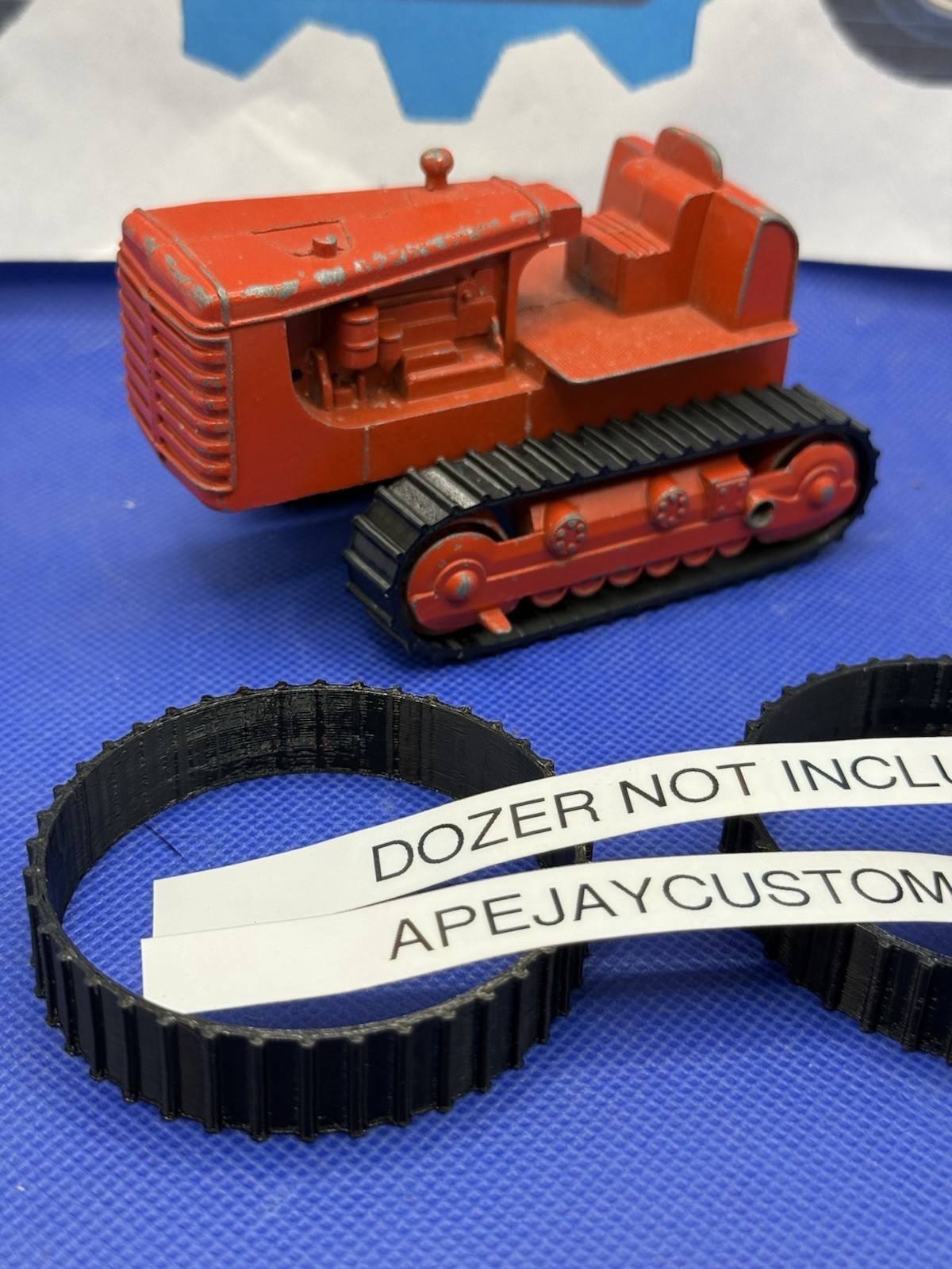 1 set new tracks for Hubley Number 769 Bulldozer