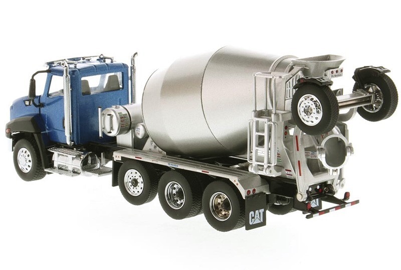 Diecast Masters 1/50 Caterpillar CT660 with McNeilus Concrete Mixer #85664📌USA