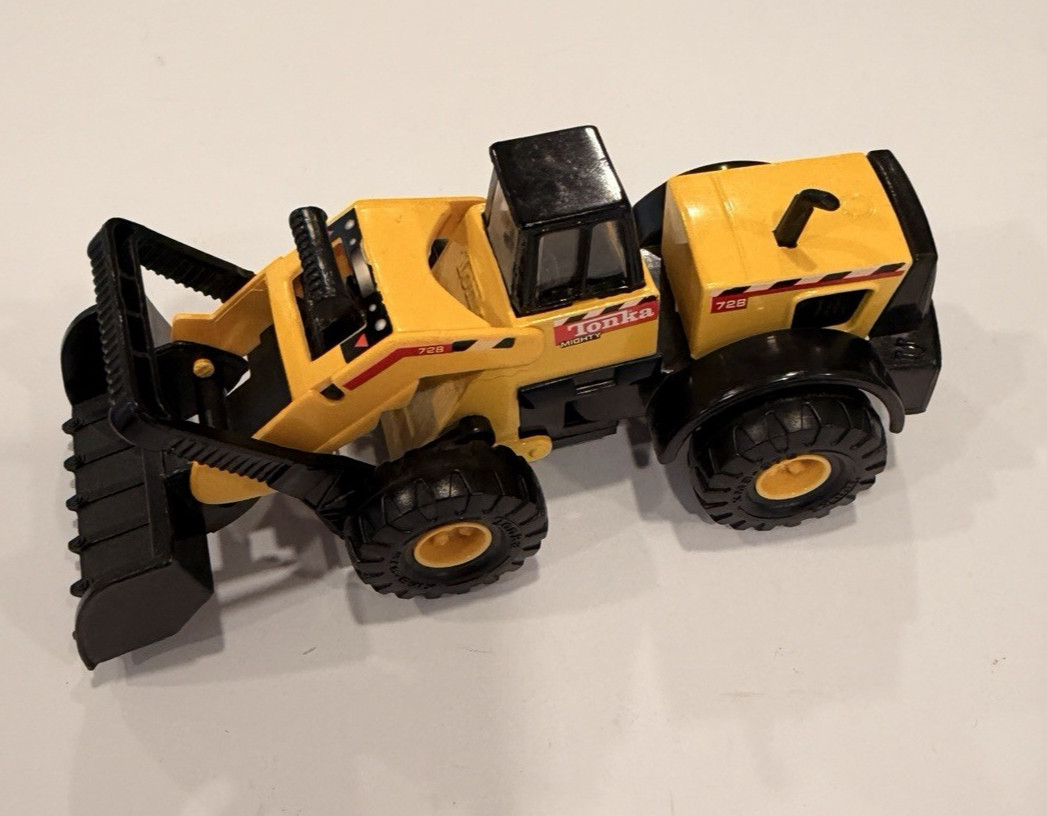 1998 Maisto Hasbro Diecast Tonka Mini Front Loader 728