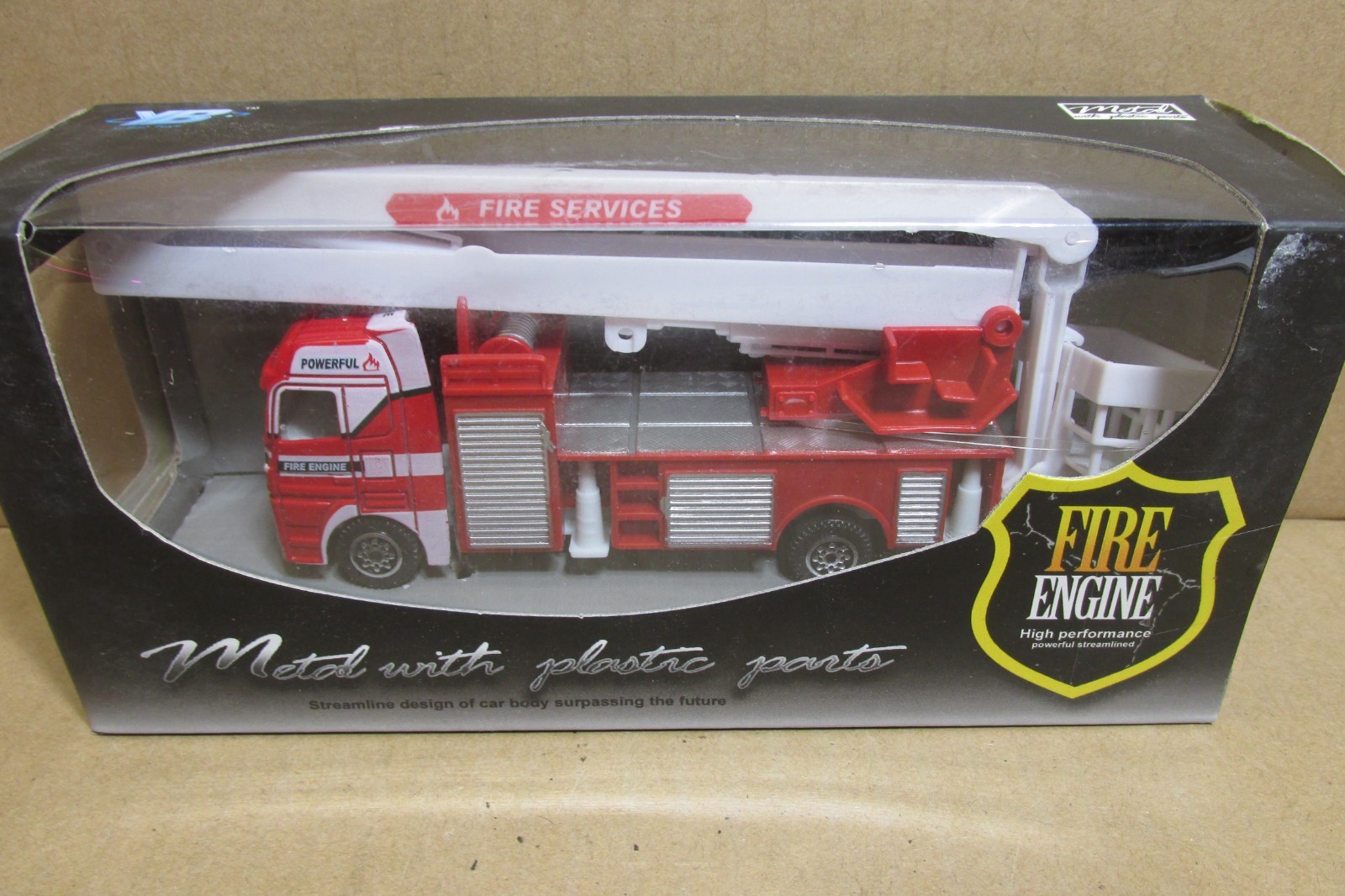 NEW O or G SCALE YI BAO TOYS FIRE SERVICES BOOM TRUCK
