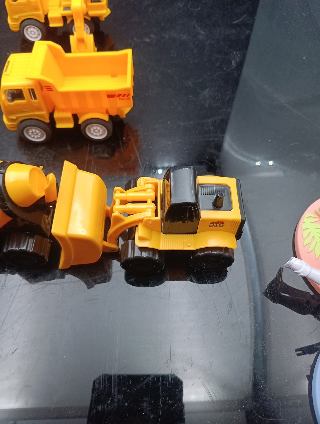 Lot Of 7 Mixed Plastic Kids Toy Construction Vehicles Free Shipping! T2641