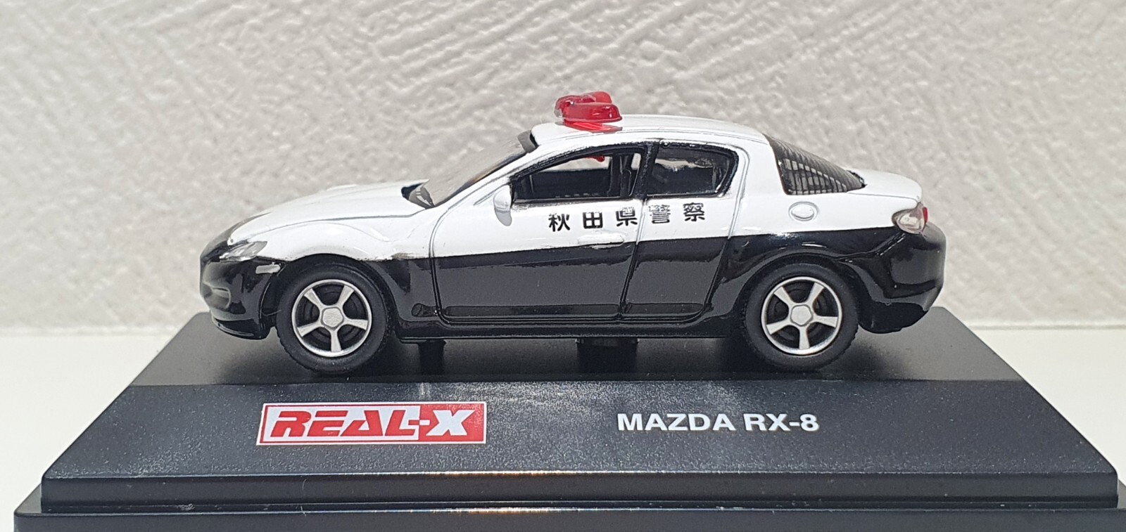 1/72 Yodel Real-x MAZDA RX-8 AKITA POLICE CAR PATROL diecast model w/case