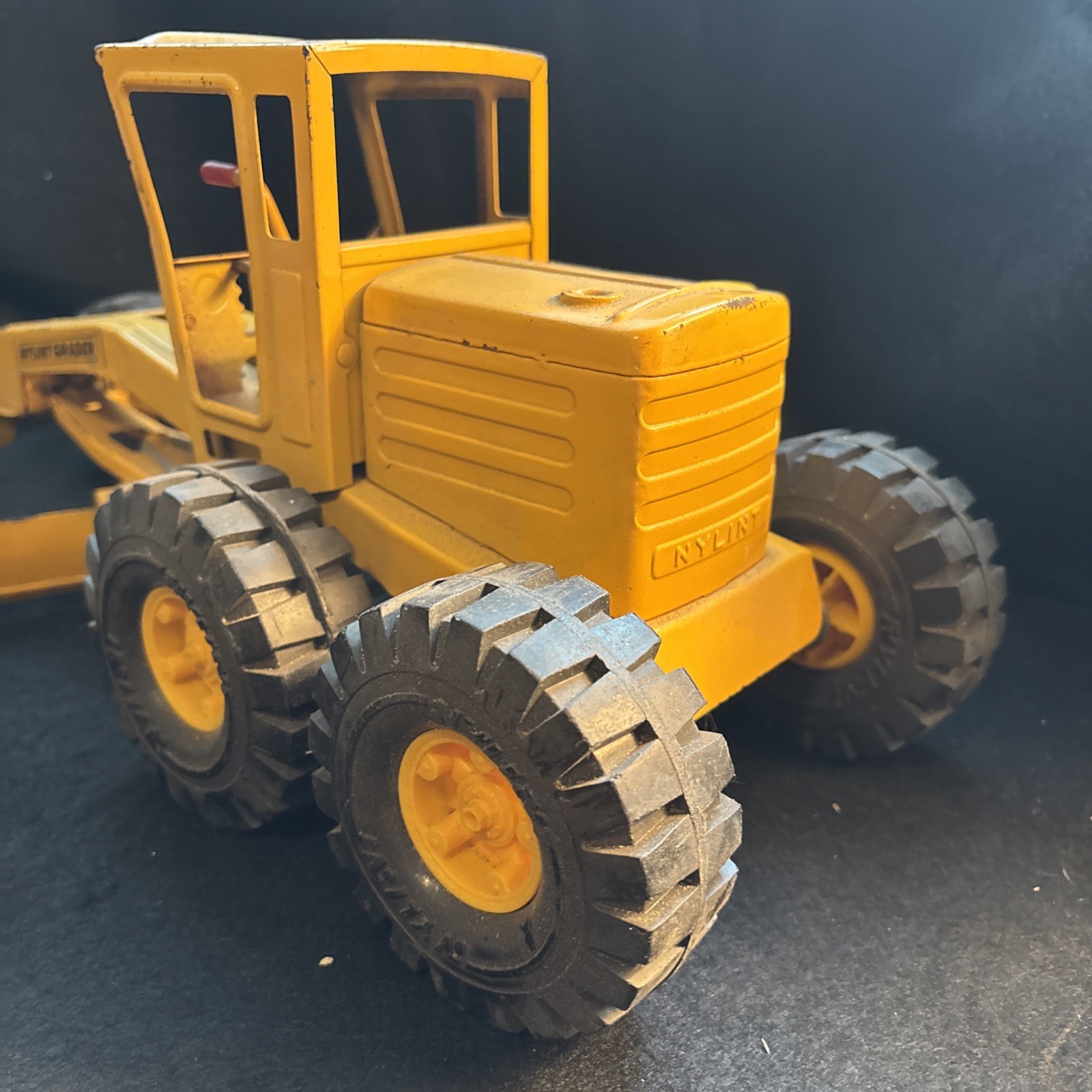 Vintage 1970s Nylint Road Grader Pressed Steel METAL 