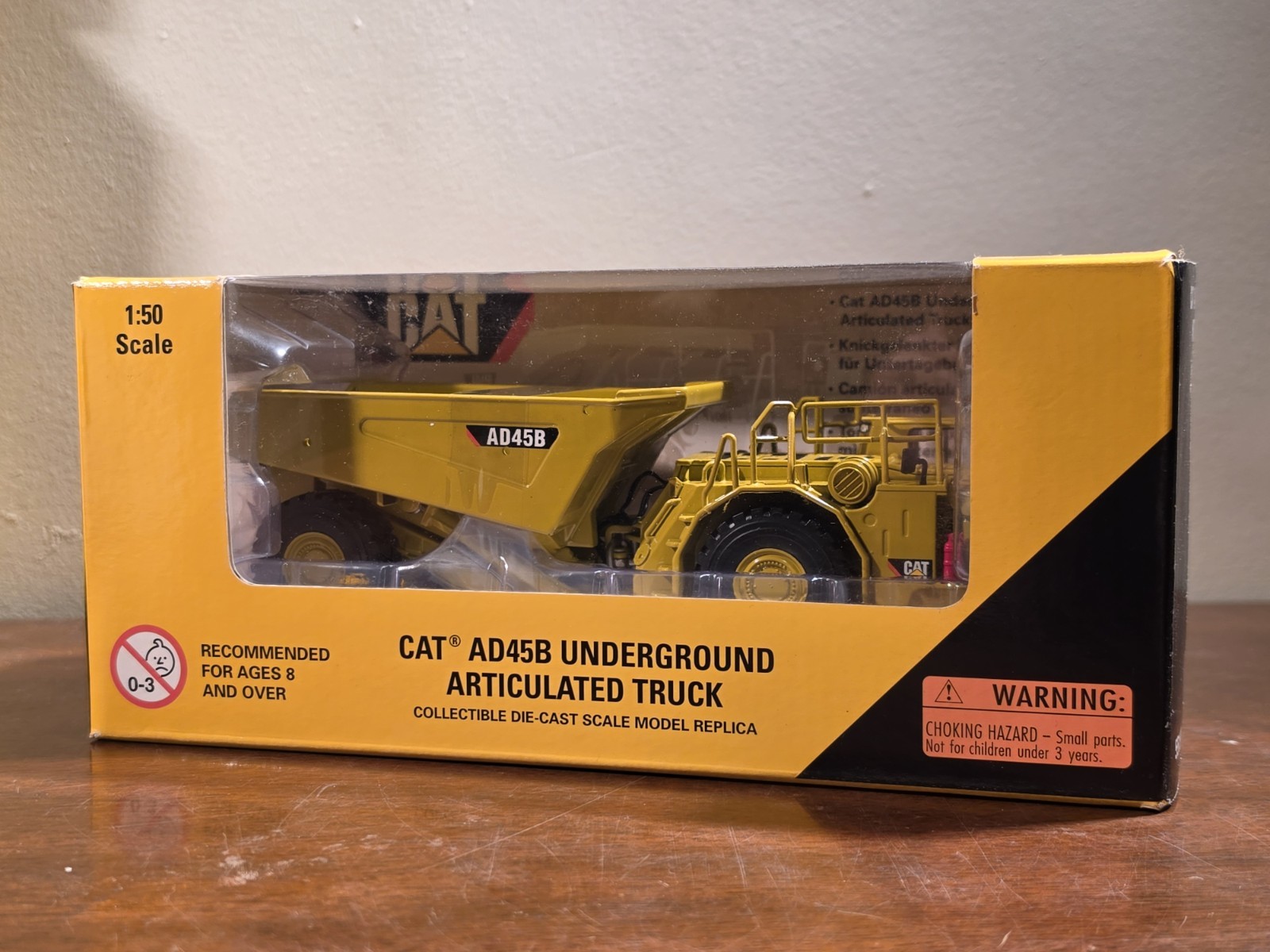 New! Norscot 55191 Caterpillar CAT AD45B Underground Articulated Dump Truck 1:50