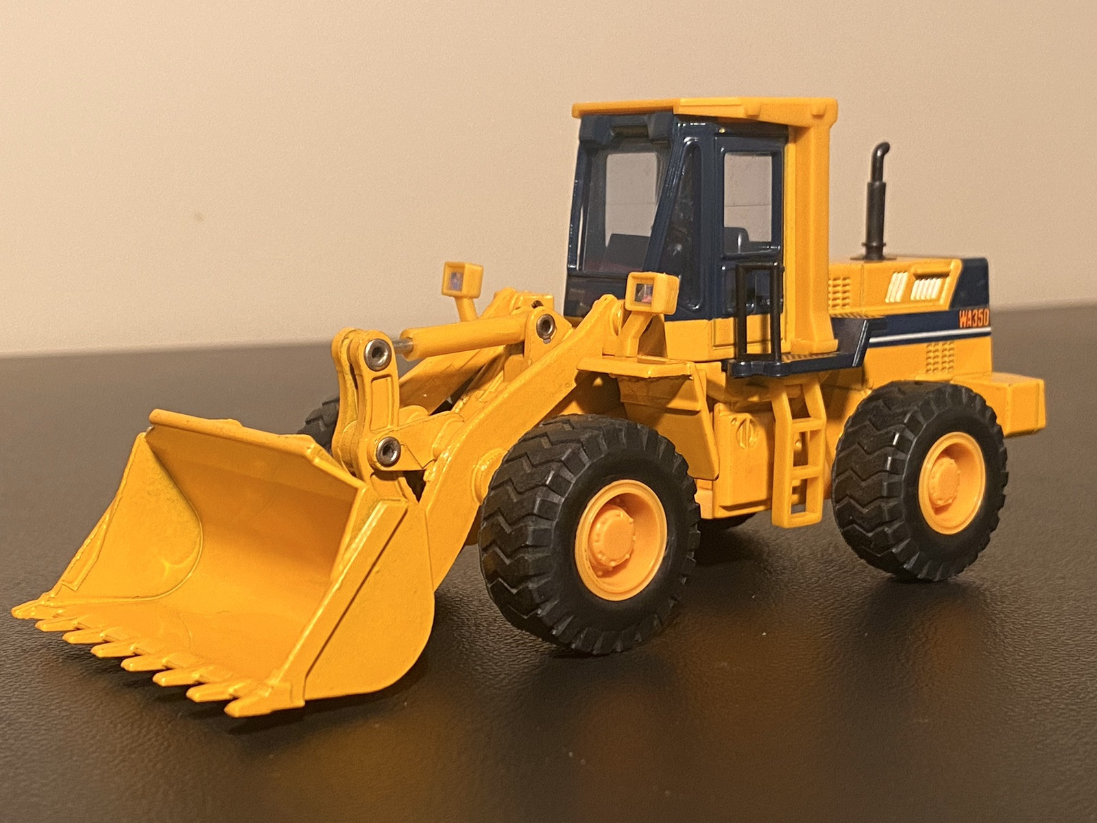 RARE Shinsei **K-003** (NOT #615) 1/50 diecast Komatsu WA350 Wheel Loader v1.0