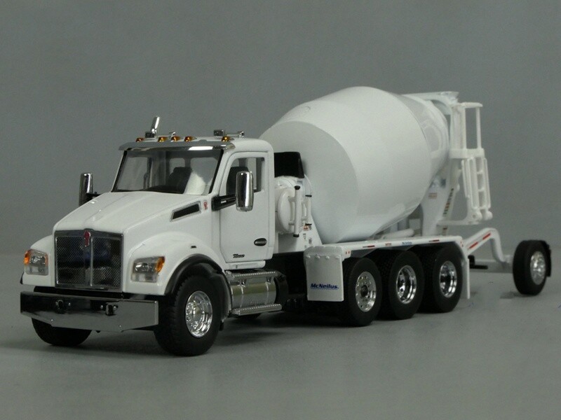 1:50 DM T880SFFA MC Cement Mixer Truck Construction Machine Diecast Model Toys