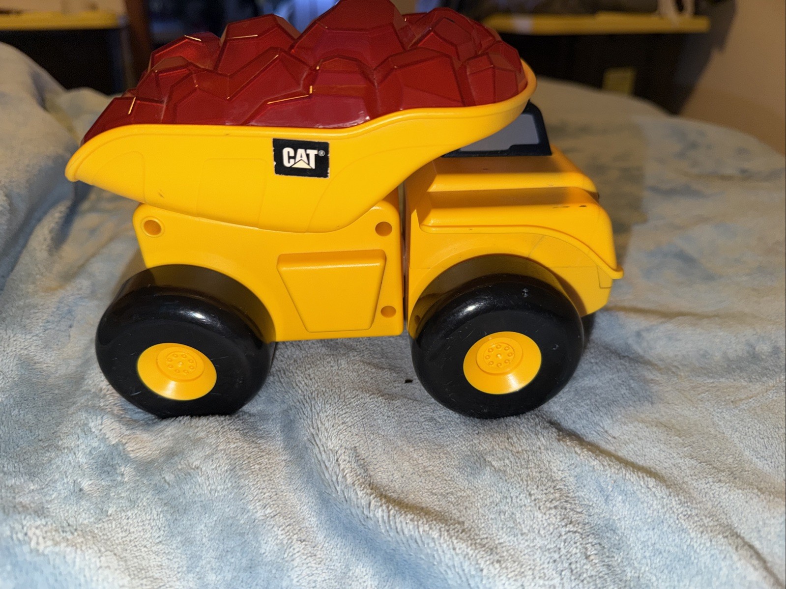CAT Light Up Dump Truck & Tractor Loader Lights And Sounds Moves Forward