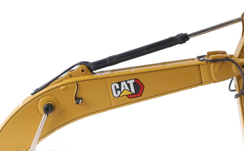 1:50 DM CAT 352 Next Generation Excavator Construction Machinery Diecast Model