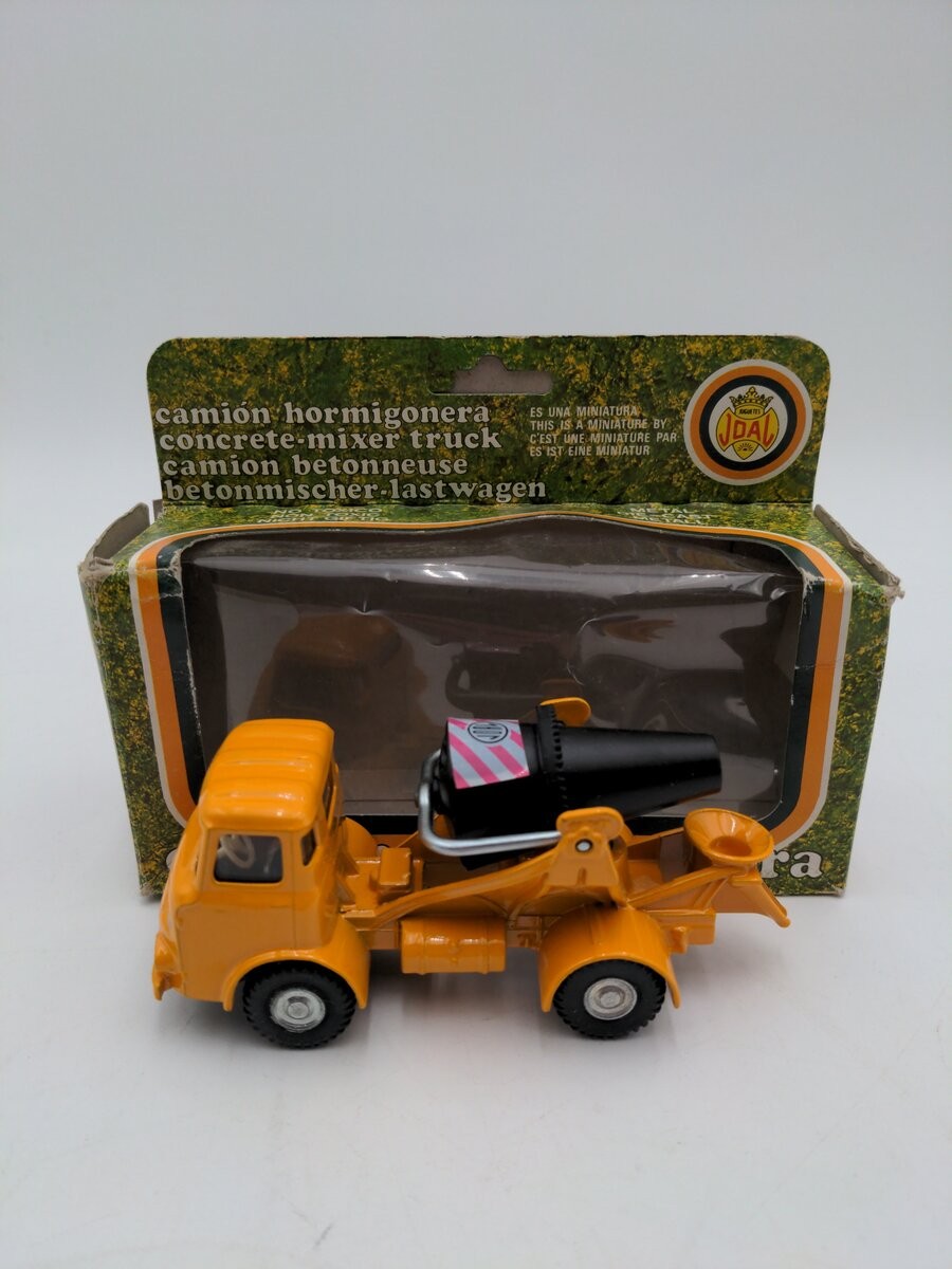 Joal 202 VTG Cement Mixer Truck EX/Box