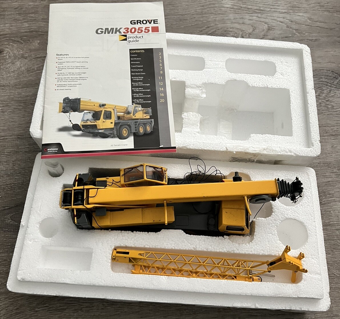 Grove GMK3055 Truck Crane – “YELLOW” – 1/50 – TWH #003-01004