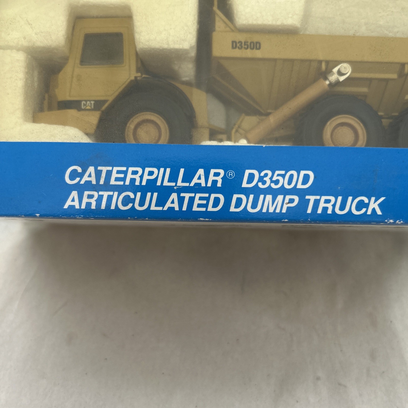 Mighty Movers Caterpillar D350D Articulated Dump Truck ERTL 1:50 Scale #2431box5