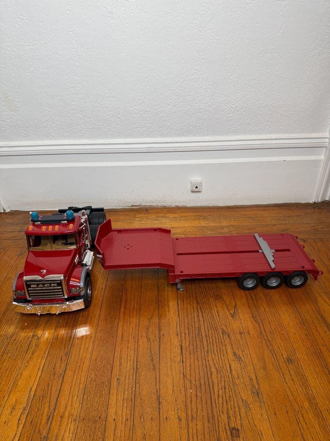 Bruder Mack Granite Low Loader Semi Truck