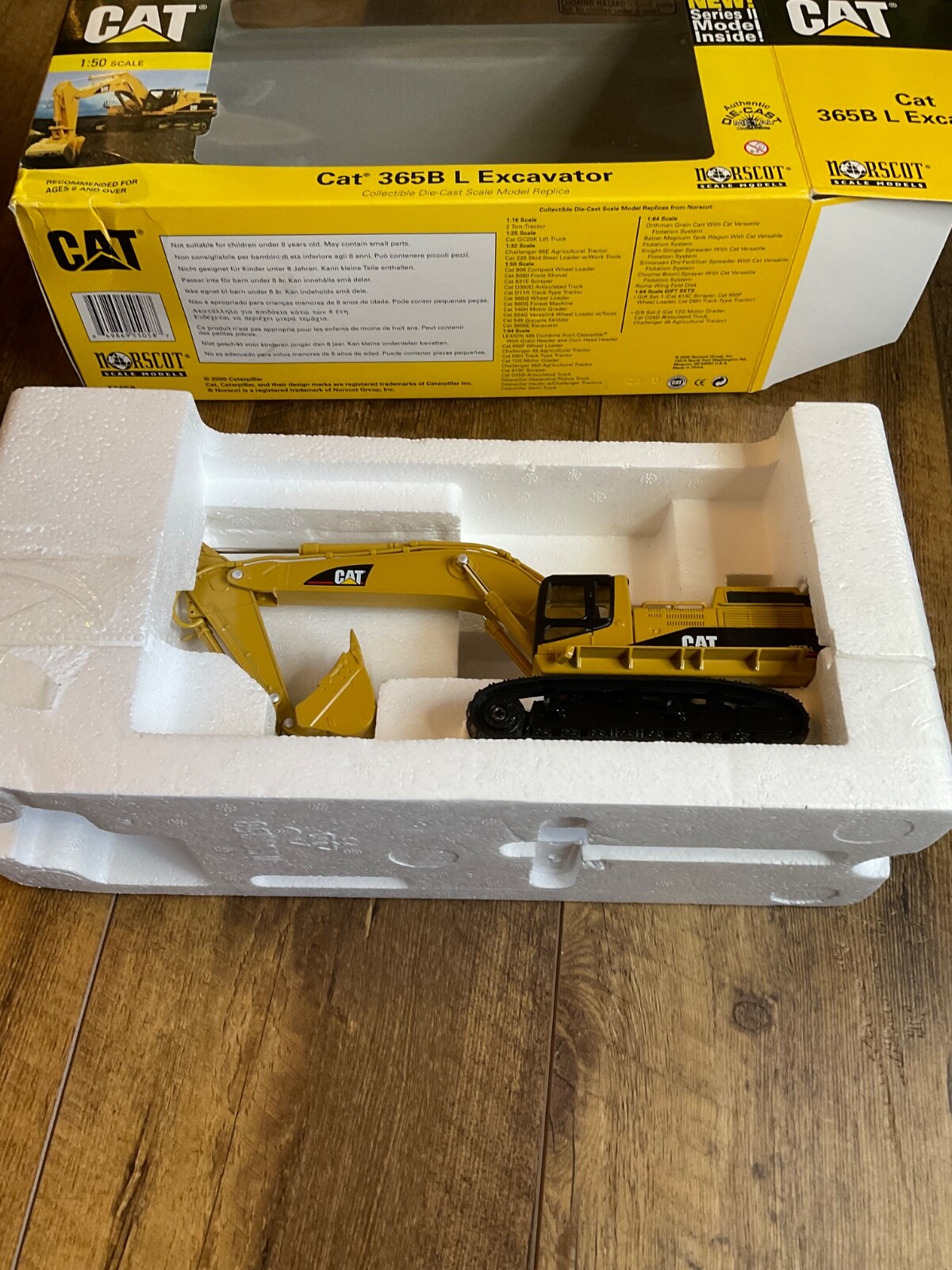 CAT 365B L Series II Excavator 1:50 Scale Norscot 55058