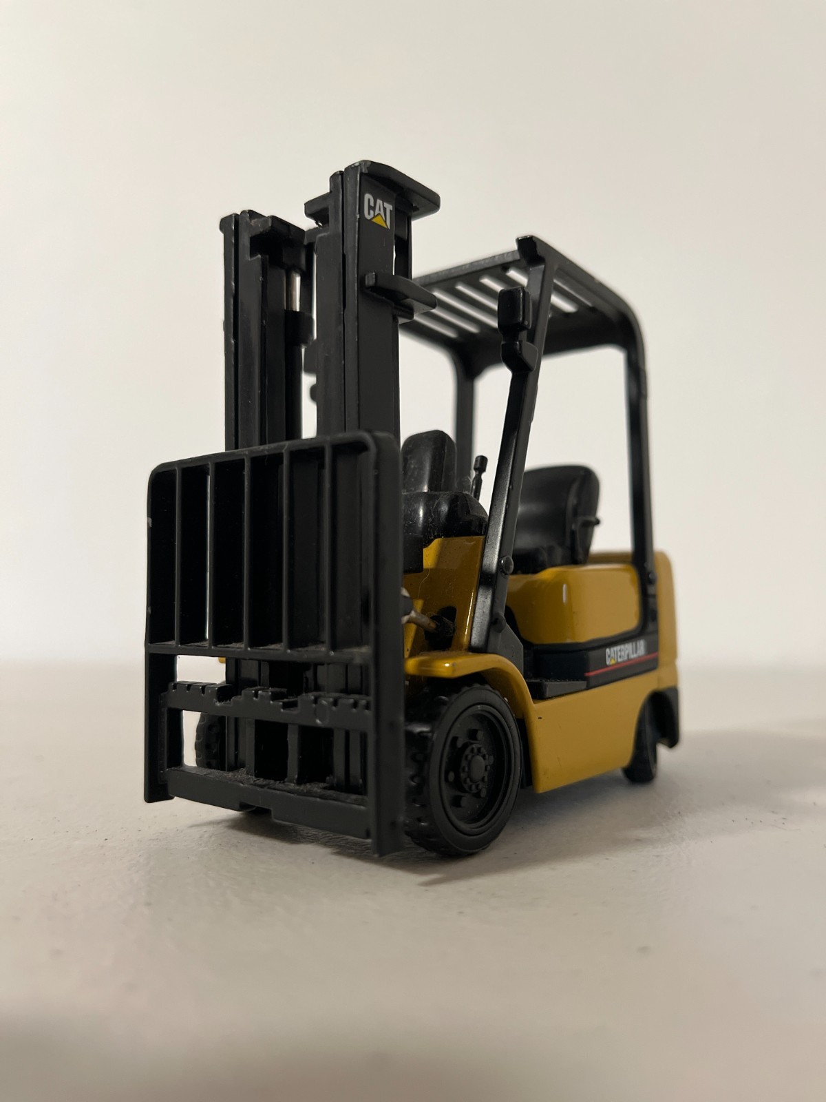 Norscot Caterpillar Cat GP 25K Lift Truck Fork Lift 1:50 Scale Model