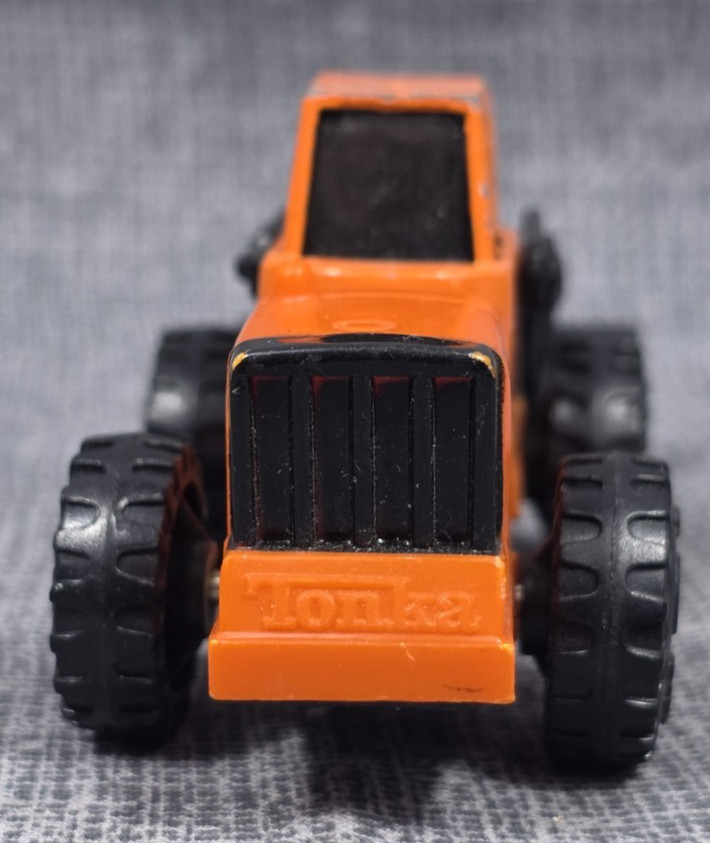 Vintage Tonka 1992 Orange Front End Loader Metal and Plastic – 4 Inch