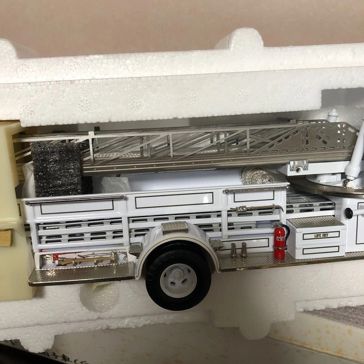 🇺🇸 Code 3 Franklin Mint Norfolk VA American LaFrance 700 Series Ladder NIB