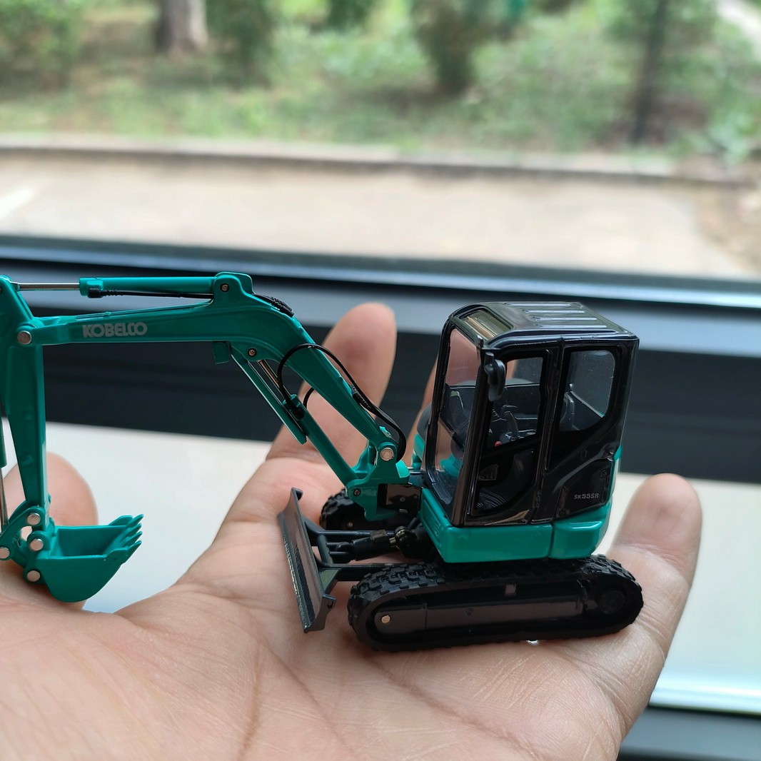 1/50 Scale KOBELCO SK 55SR Compact Excavator Diecast Model Toy Gift