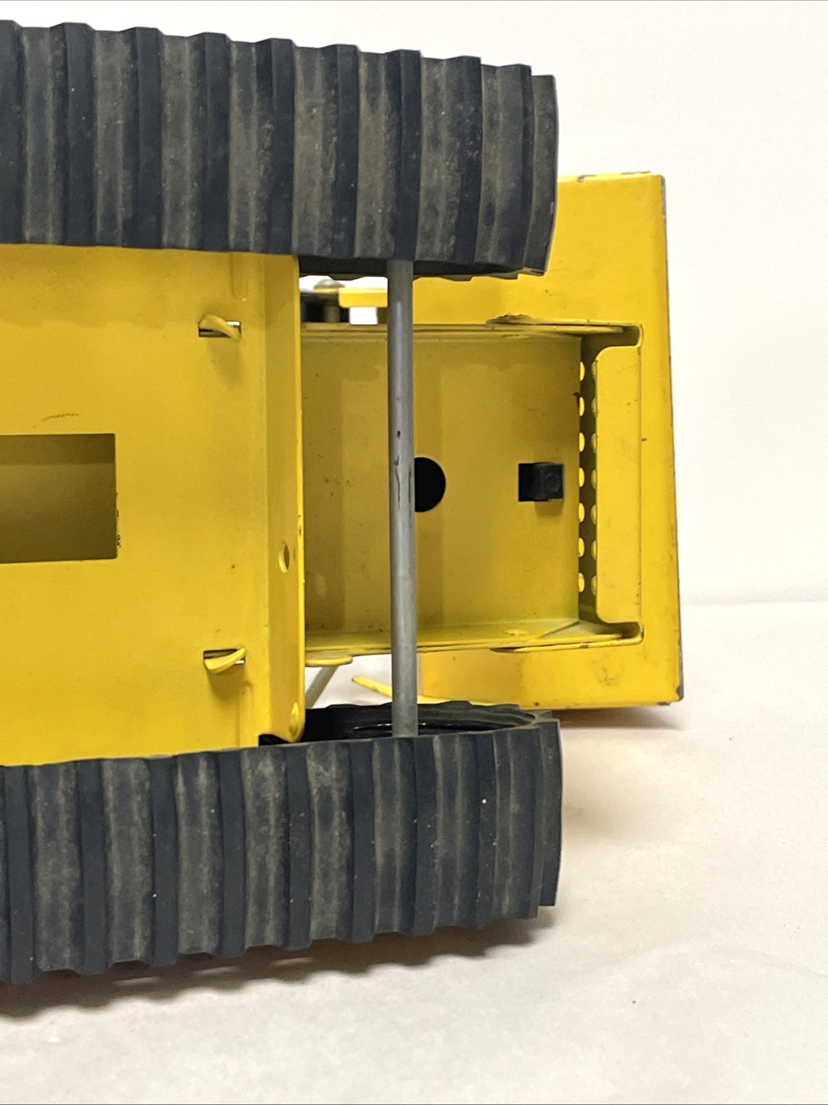 1960s Vintage Tonka Front End Loader Bulldozer Rubber Track Toy 10”