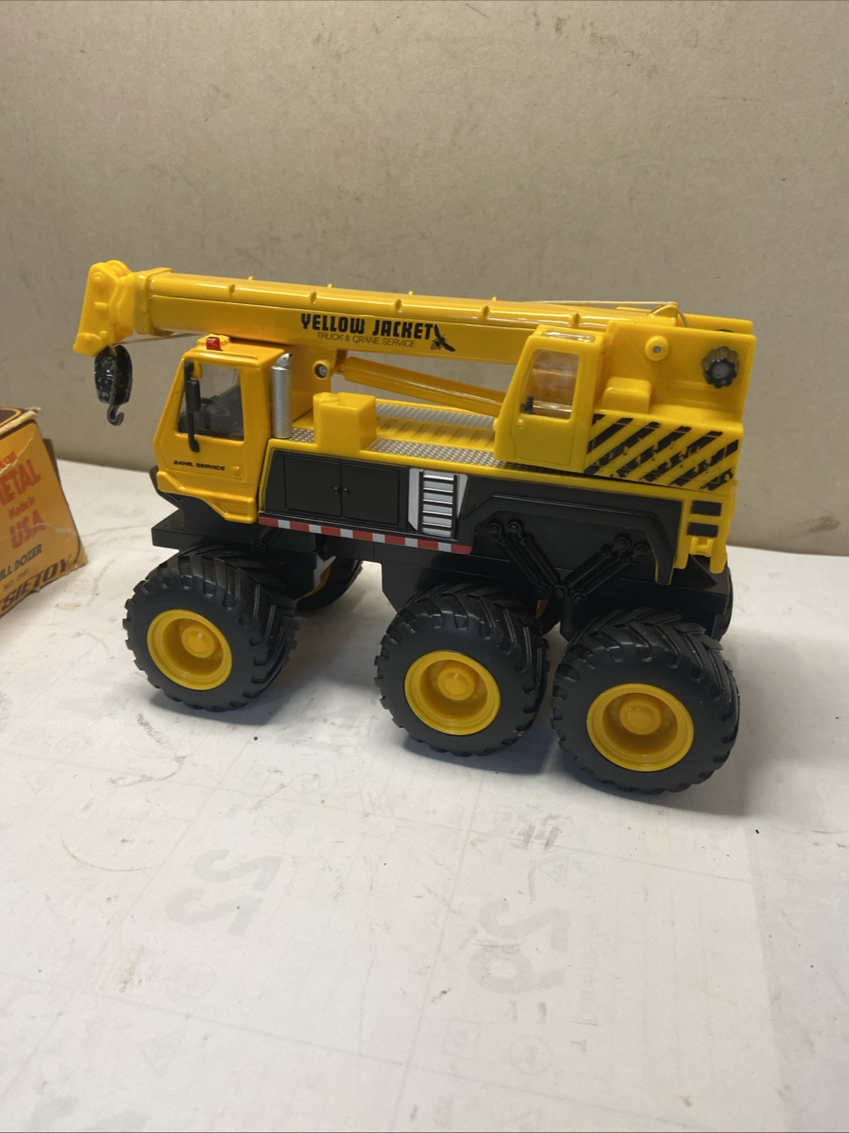 Vintage Tootsie Toys Diecast Bulldozer In Original Box Unplayed And Crane