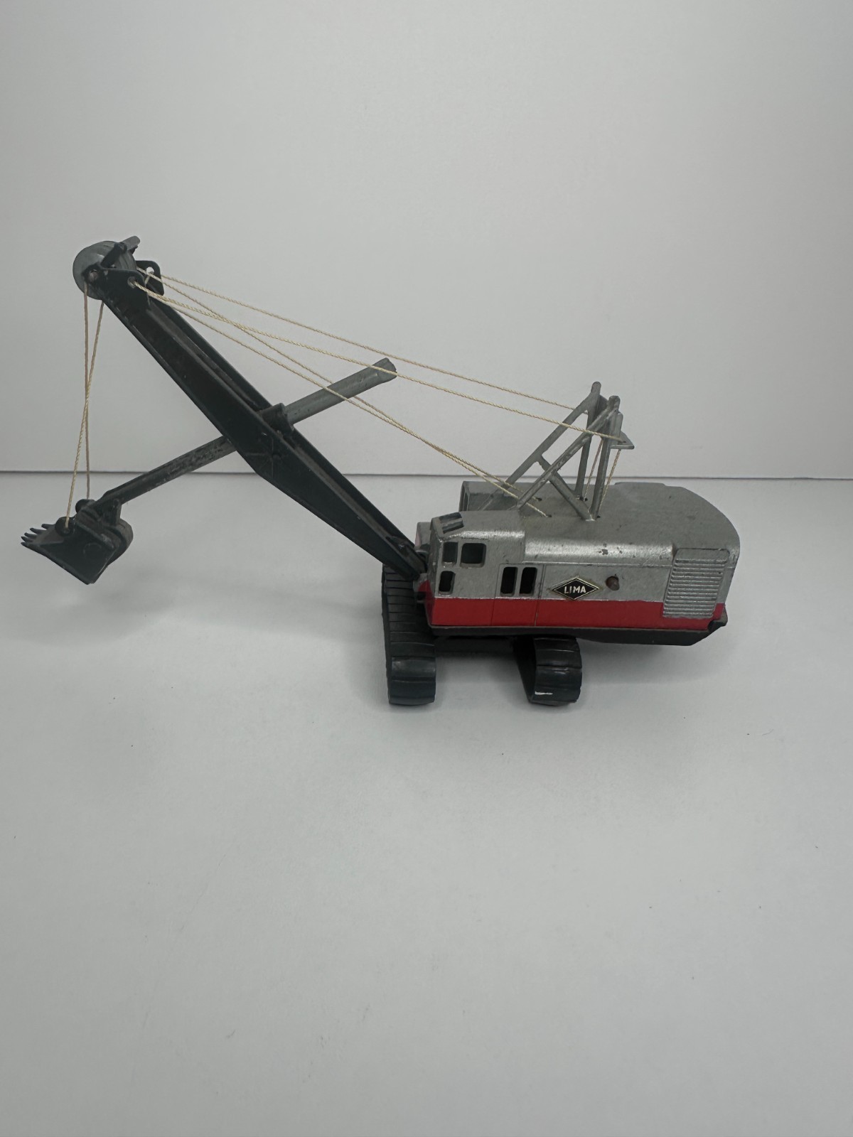 Lima 2400 Crawler Shovel by Lit’l Toy