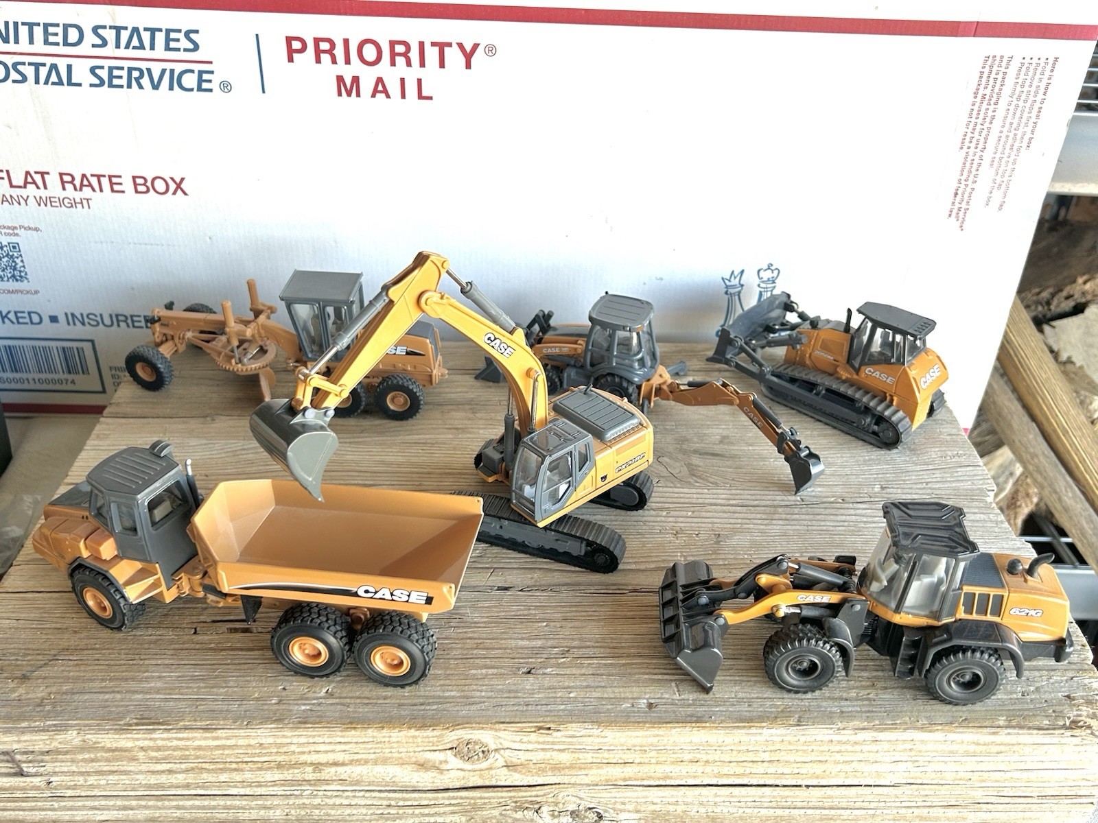 ERTL 1/50 Scale 6 Piece Lot of Case Construction Equipment -Great Mixed Variety!
