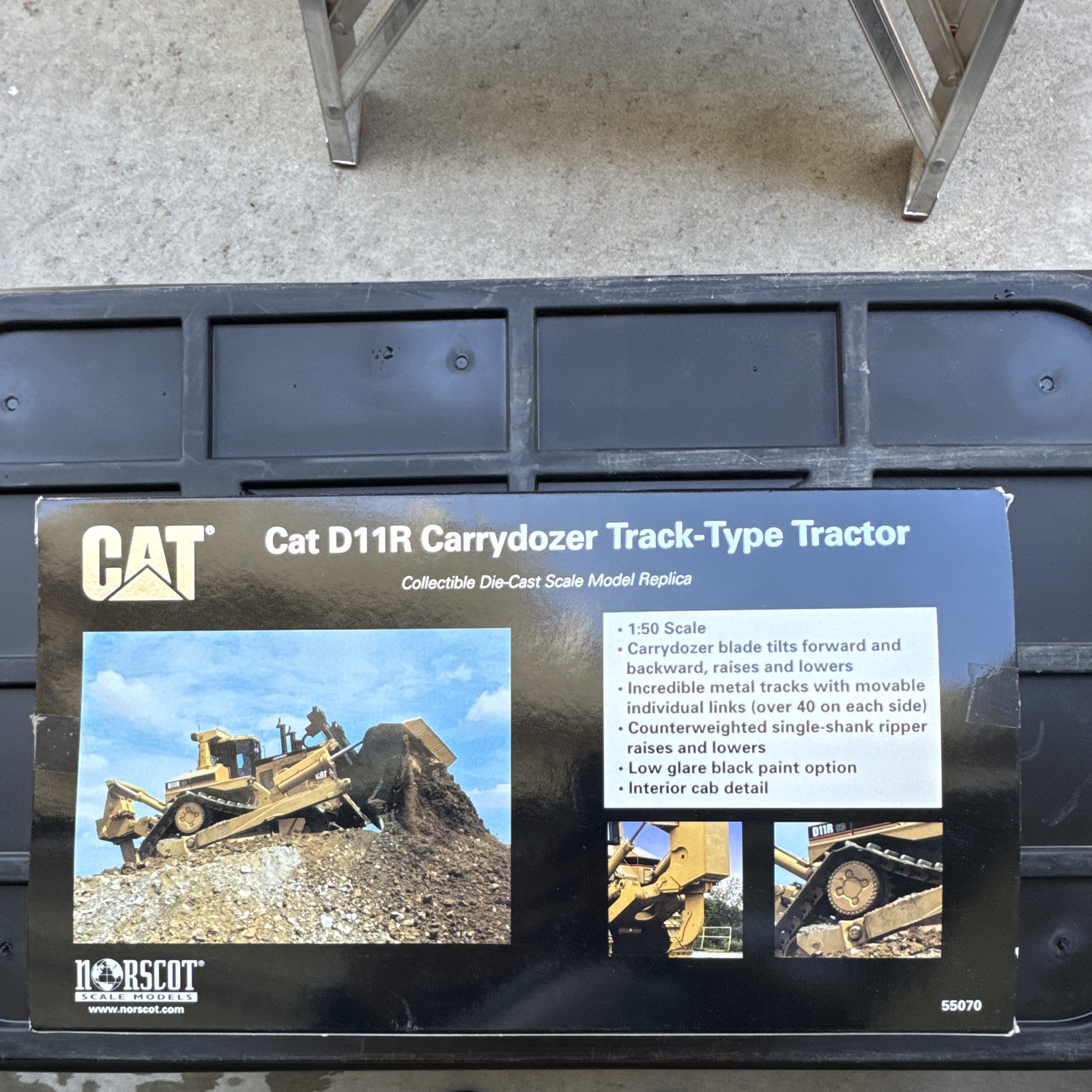 Norscot CAT D11R Carrydozer Dozer Diecast Model 1:50 Yellow MPN 55070