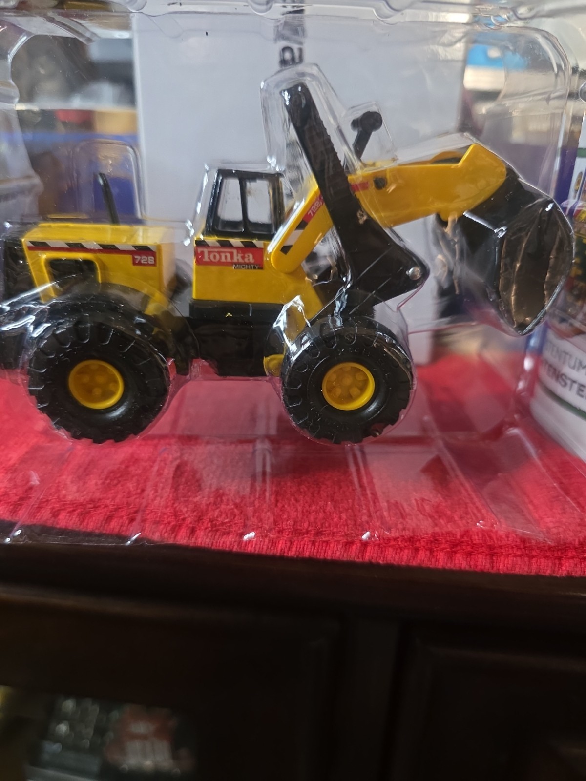 Maisto Hasbro Diecast Mighty Tonka Mini 728 Front Loader 1998