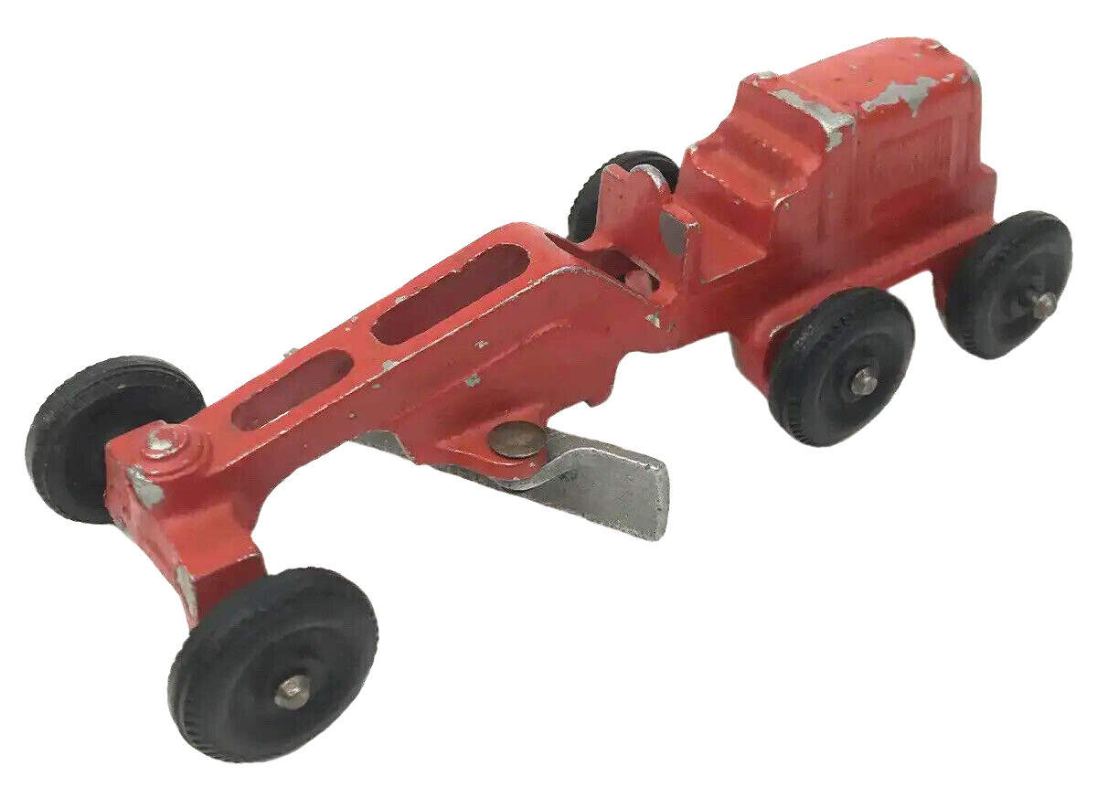 Vintage MFD Toy Cast Iron Road Grader Construction Vehicle Metal Red USA