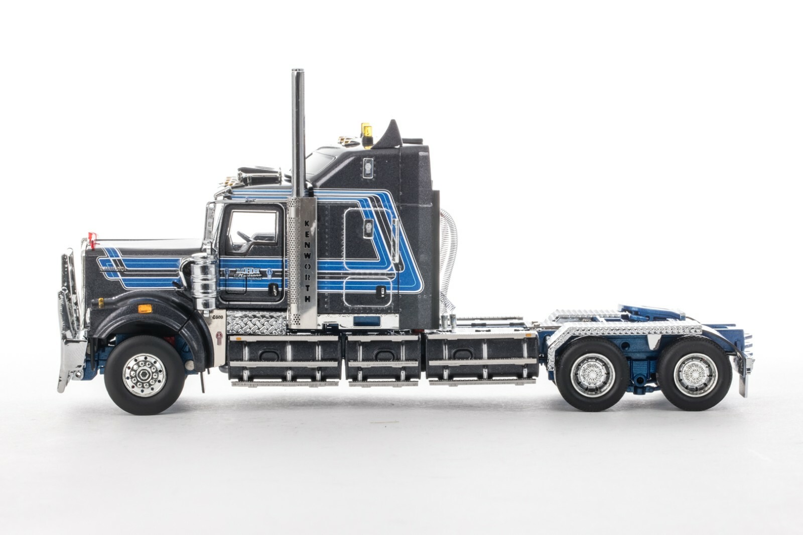 Kenworth C509 Prime Mover Truck – Mactrans – Drake 1:50 Scale Model #Z01519 New