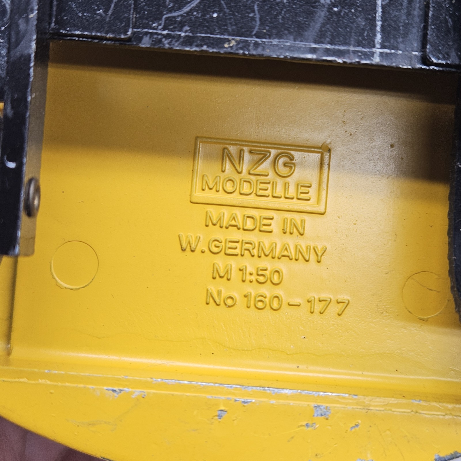 PARTS REPAIR NZG Caterpillar 245 Excavator Diecast No. 160-177 W. Germany 1:50