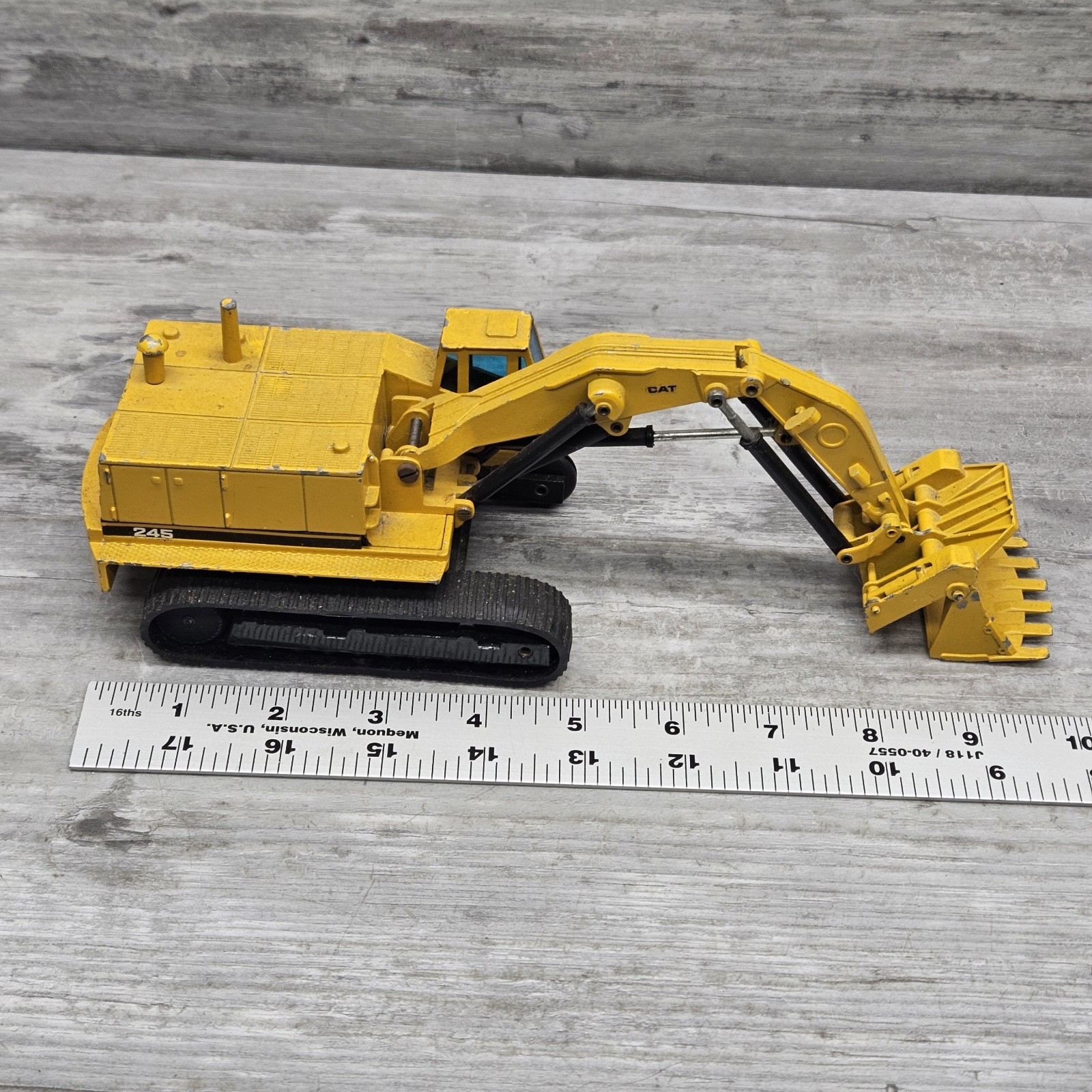PARTS REPAIR NZG Caterpillar 245 Excavator Diecast No. 160-177 W. Germany 1:50