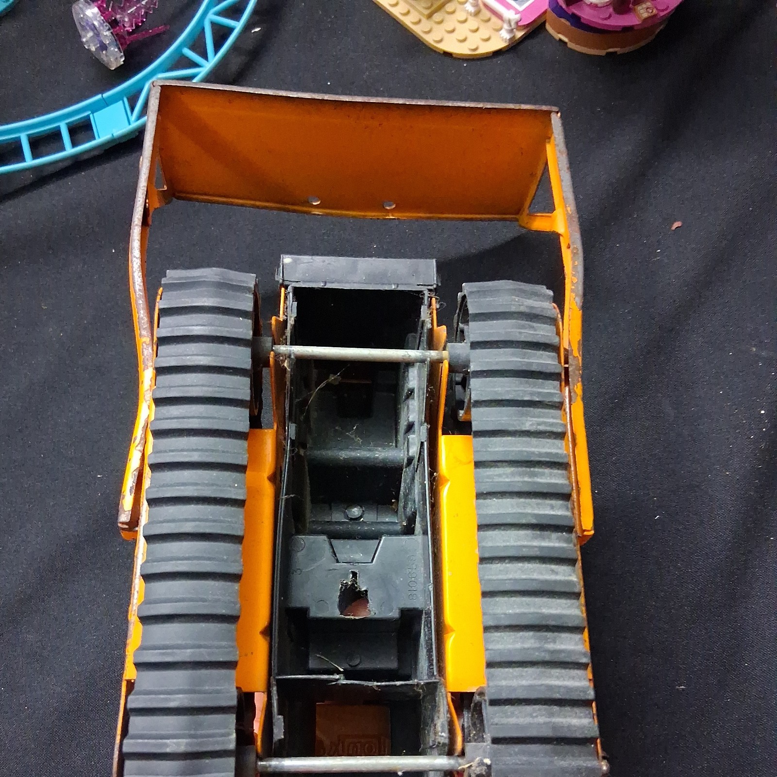 Vintage Tonka T-6 Bulldozer 70’s Movable Blade Rubber On Tracs all Orginal