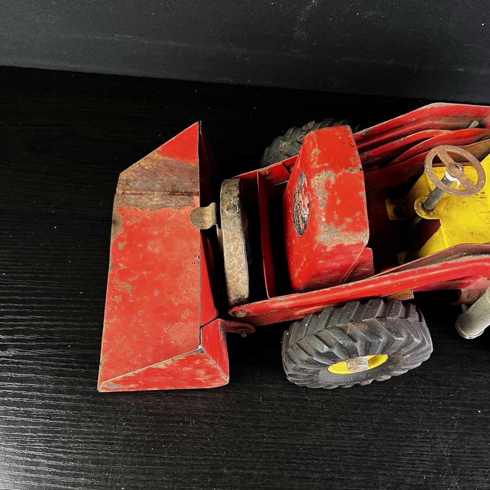 Vintage 1950’s Nylint Road construction Red Hough Payloader 17”