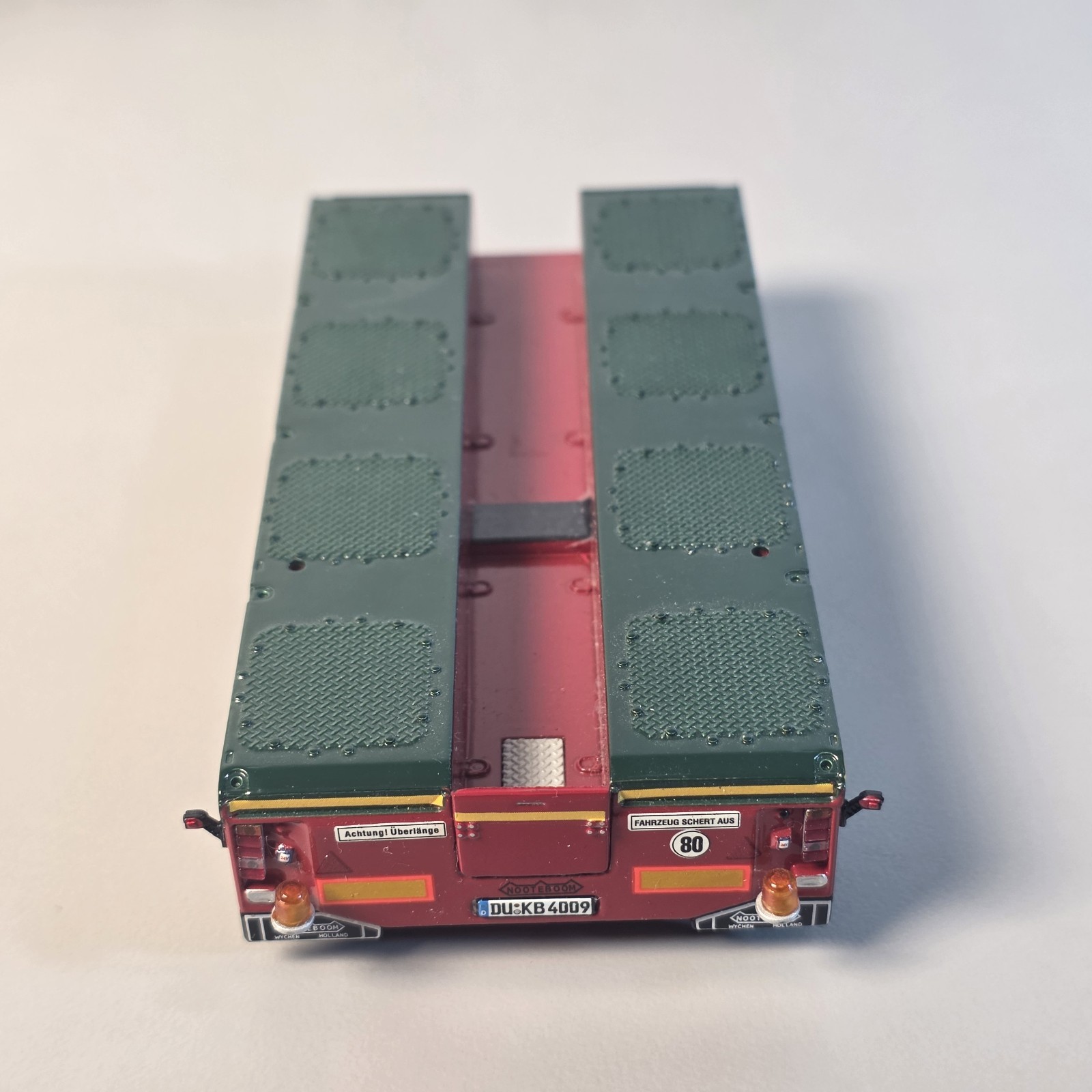 WSI 1:50 Kahl MAN TGX XXL Euro 6 8×4 + 4 Axle Lowloader & 2 Axle Dolly 01-2801