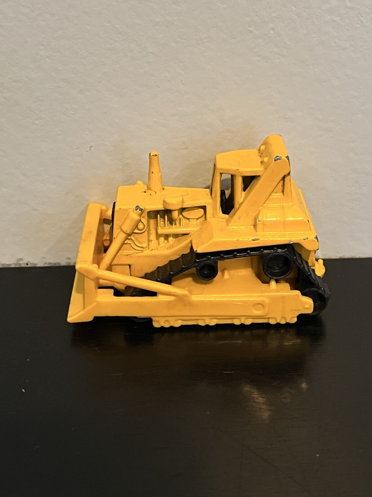 Construction Vehicle Lot Of 10 – Diecast Cement Truck Loader Digger Crane Toy