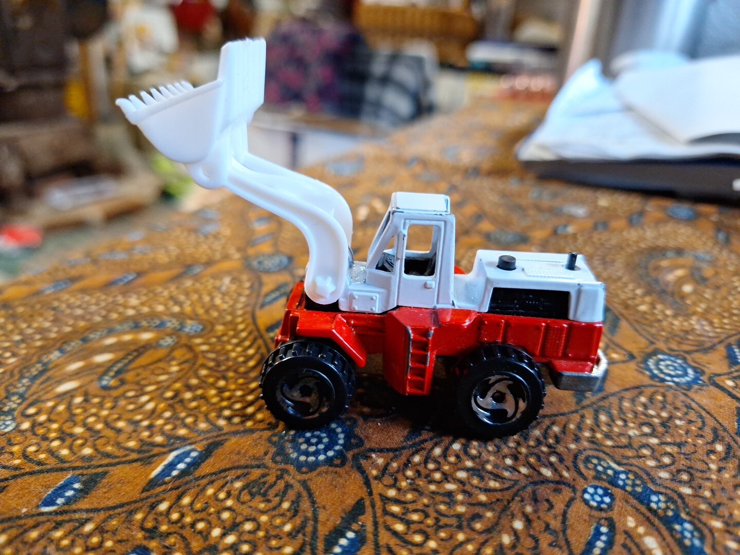 HOT WHEELS wheel loader metal MATTEL 1979 plastic scoop metal excavator