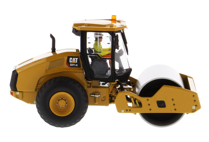 Caterpillar CS11 GC Vibratory Soil Compactor 1:50 Model – Diecast Masters 85589