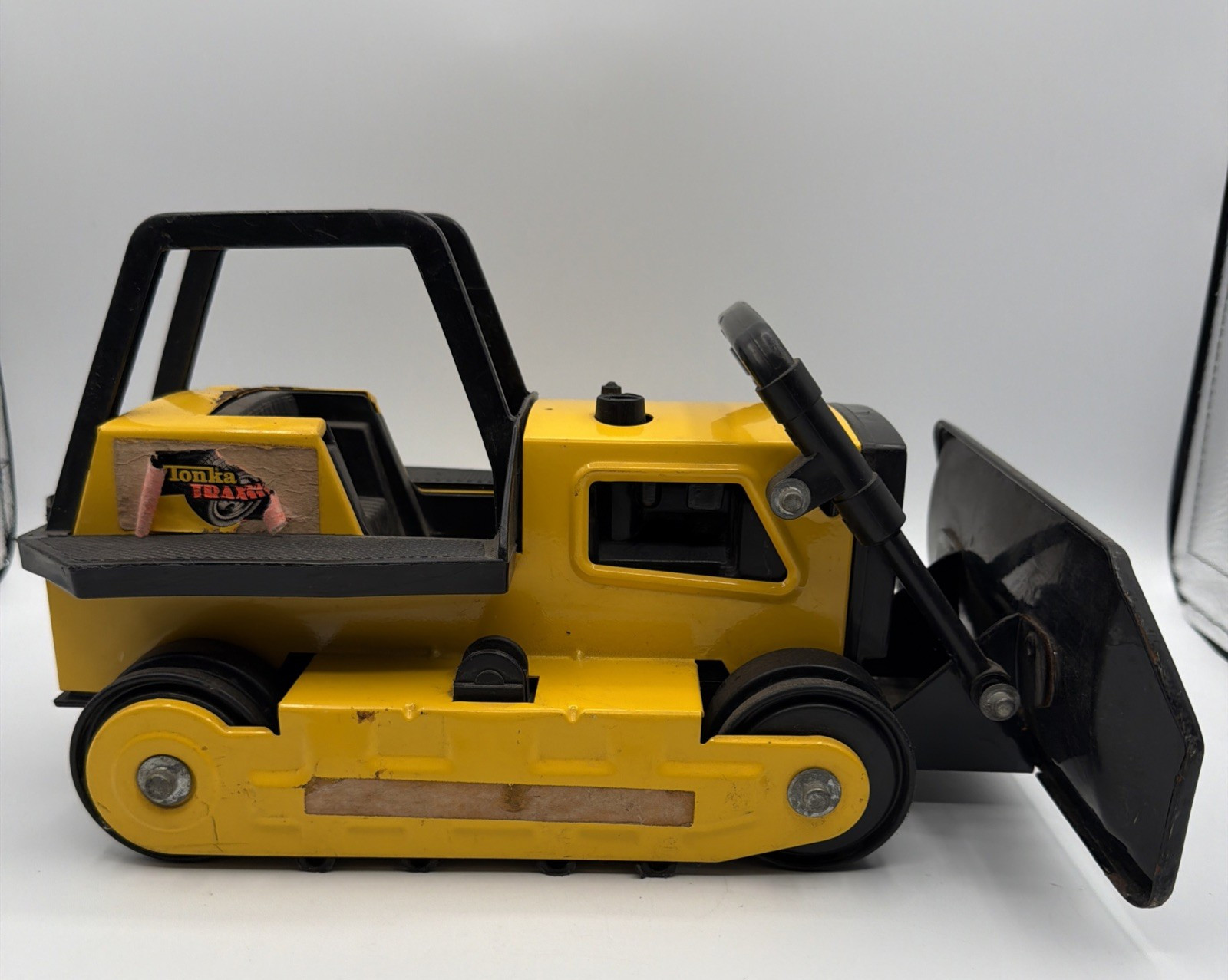 Vintage 1980s Tonka Trax Bulldozer Crawler: Pressed Steel Construction Toy 12″