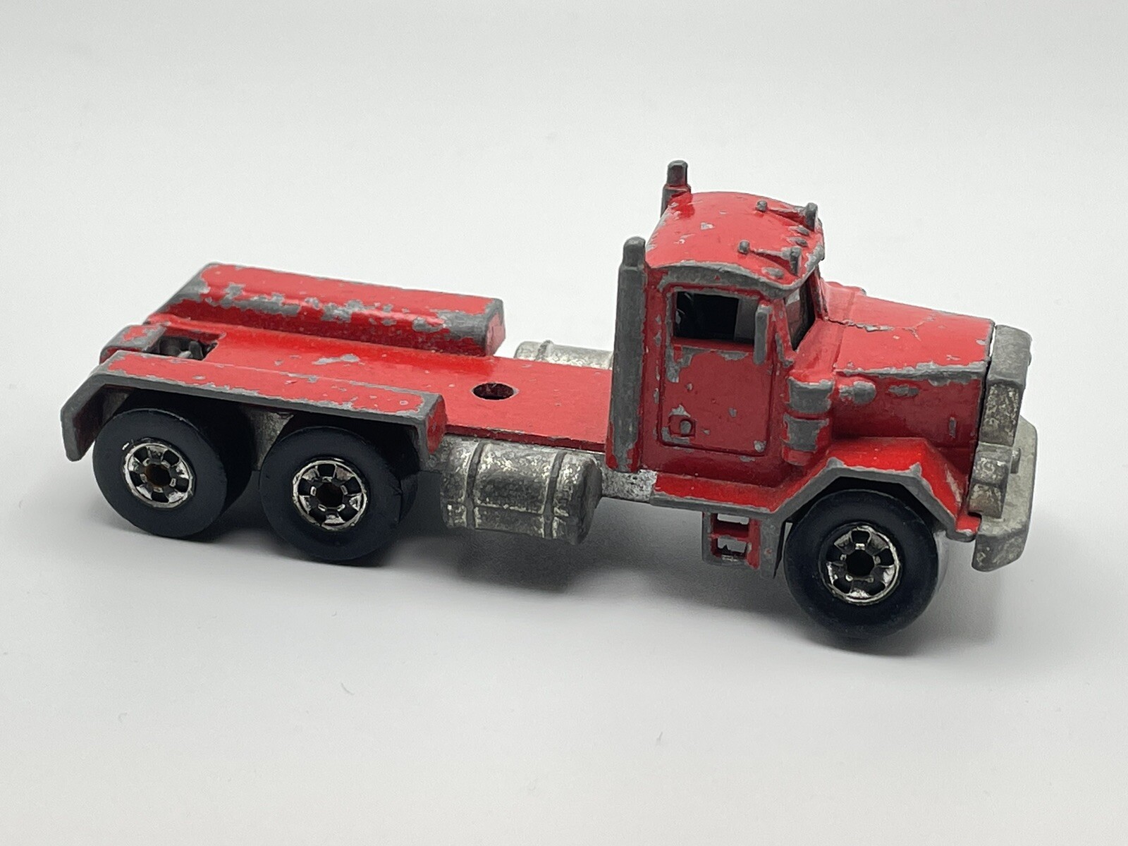 Hot Wheels Vintage 1979 Malaysia Peterbilt Semi Tractor Trailer Truck Hauler Cab