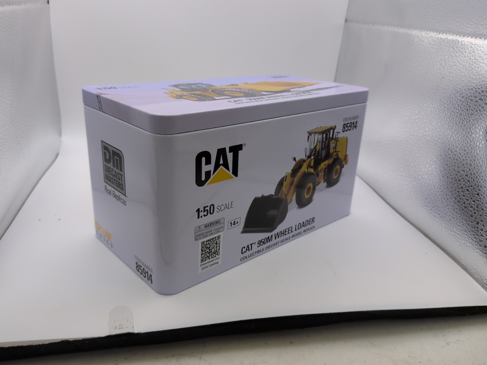 Diecast Masters 1/50 Caterpillar 950M Wheel Loader (85914)