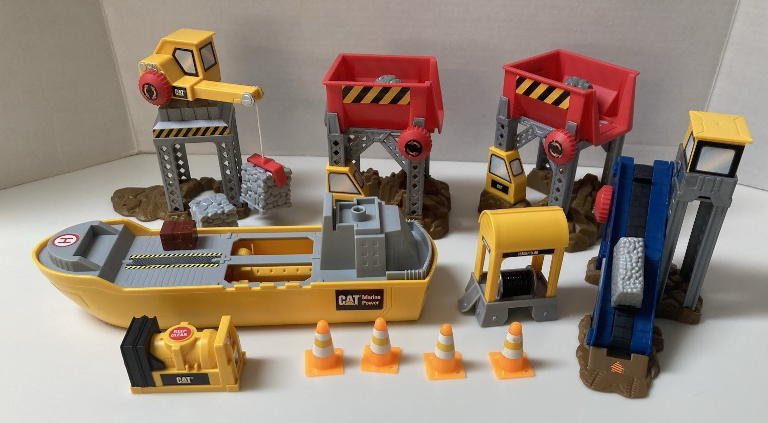 Cat Construction Mini Playset Parts Lot – 17 Pcs Incomplete Sets No Vehicles Toy