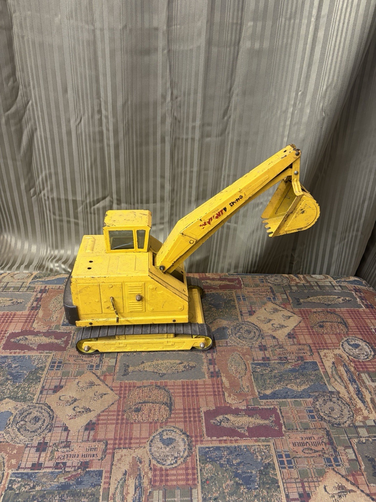 Vintage Nylint Yellow & Black Pressed Steel Excavator Construction Toy