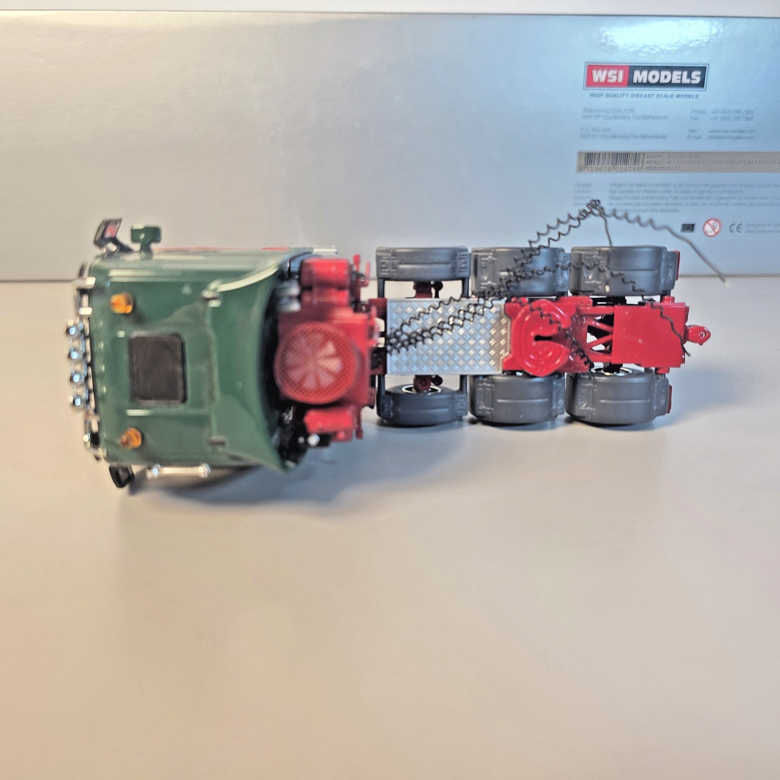 WSI 1:50 Kahl MAN TGX XXL Euro 6 8×4 + 4 Axle Lowloader & 2 Axle Dolly 01-2801